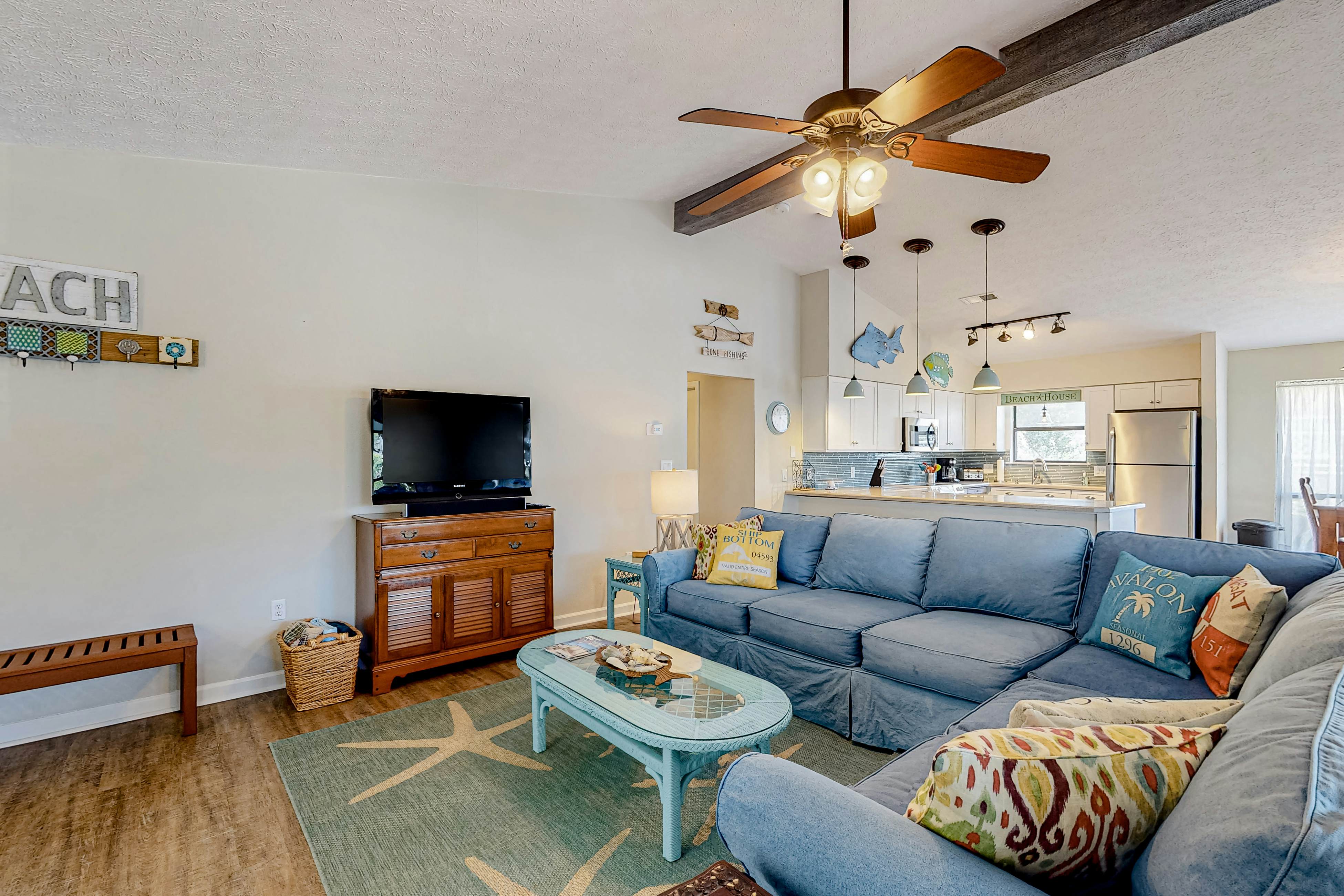 Pelican Kiss Beach Cottage