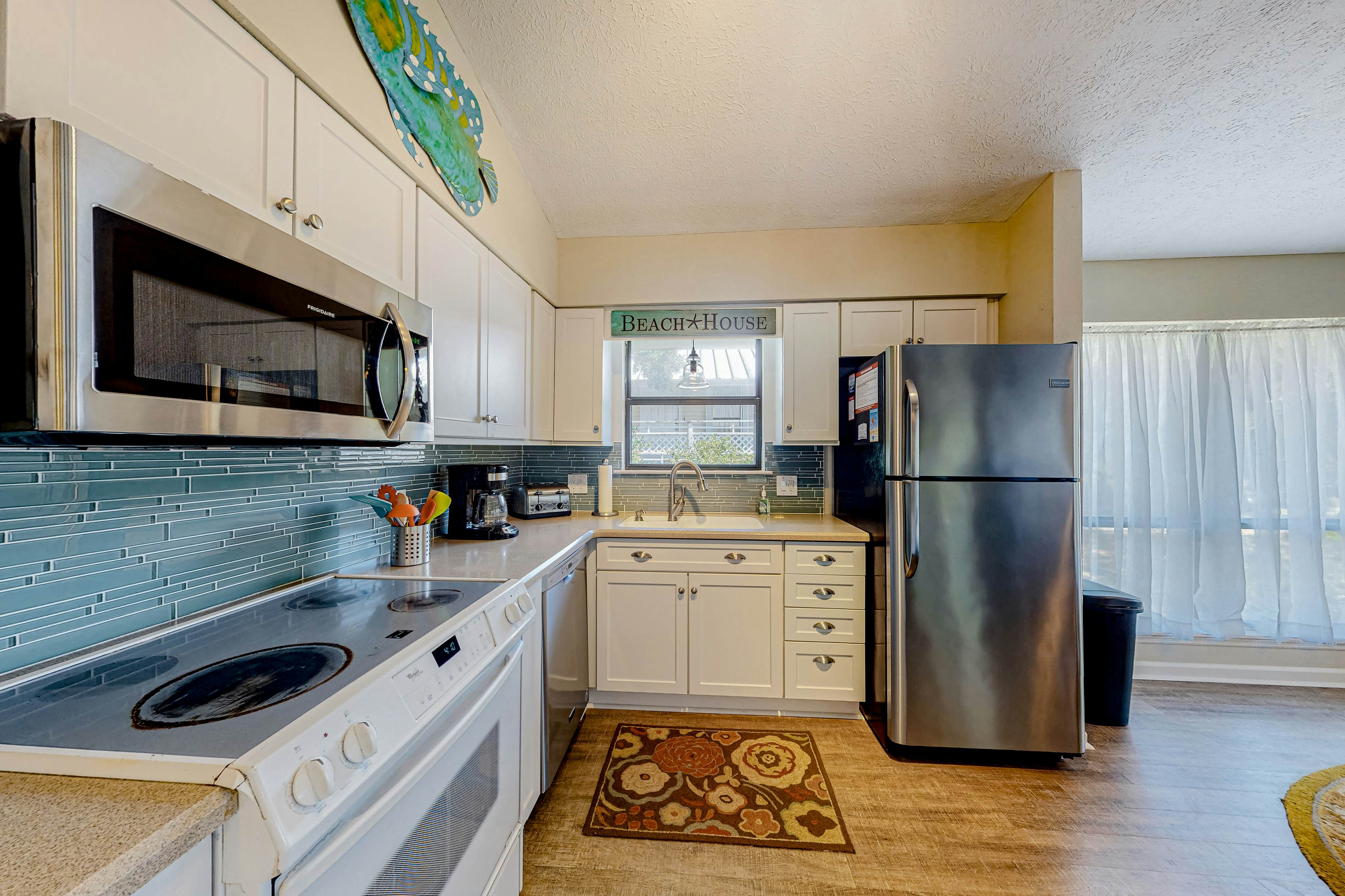 Pelican Kiss Beach Cottage