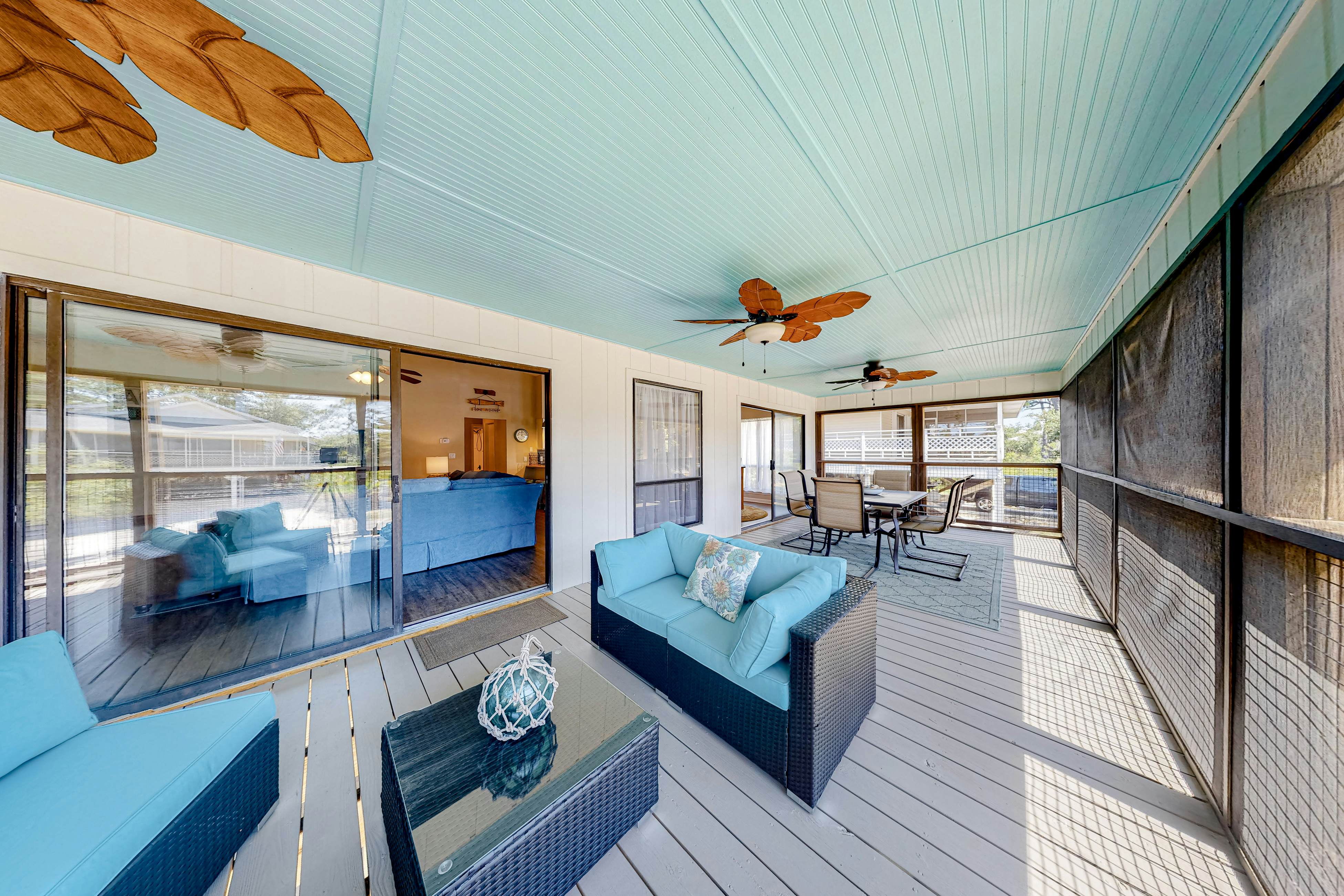 Pelican Kiss Beach Cottage