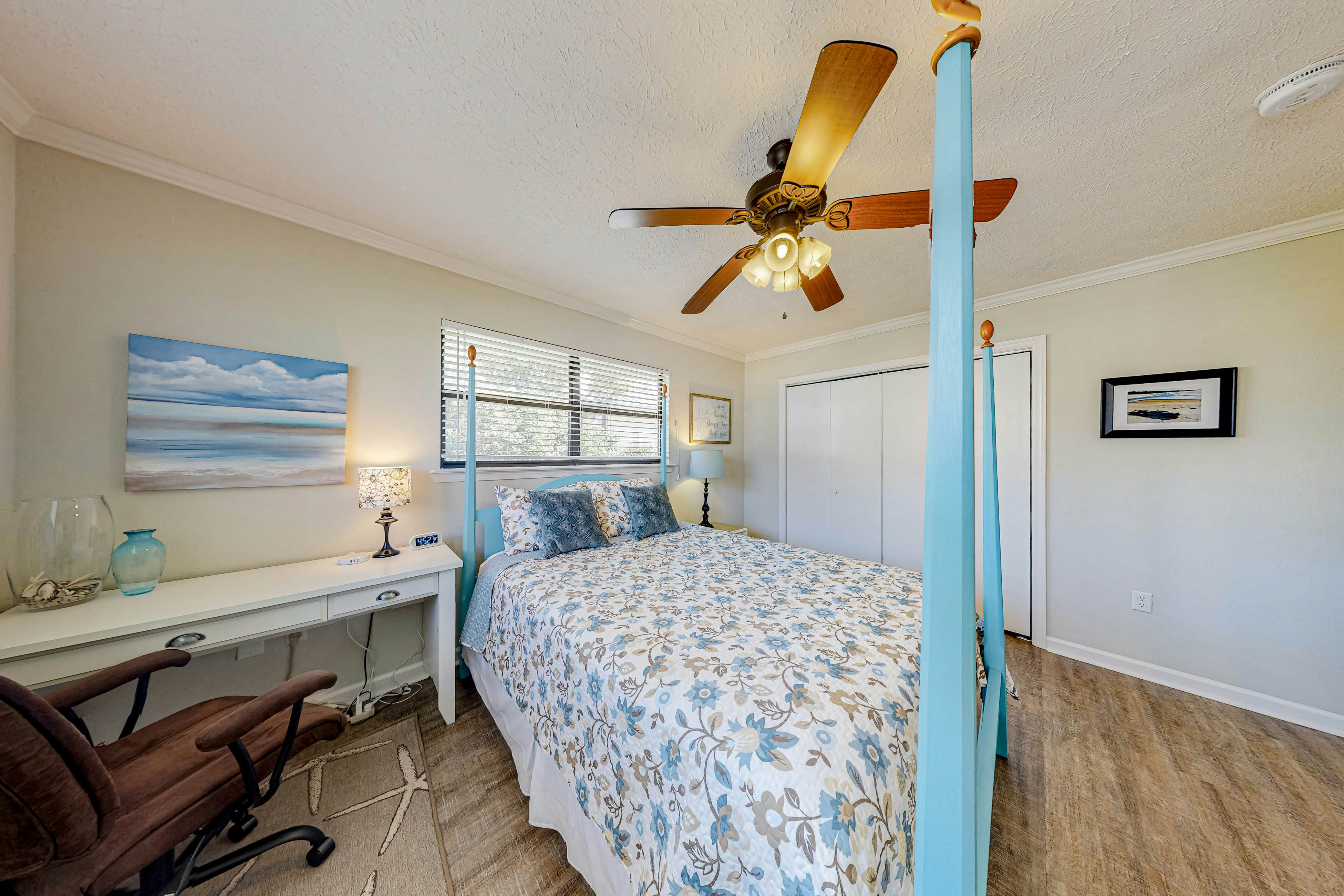 Pelican Kiss Beach Cottage