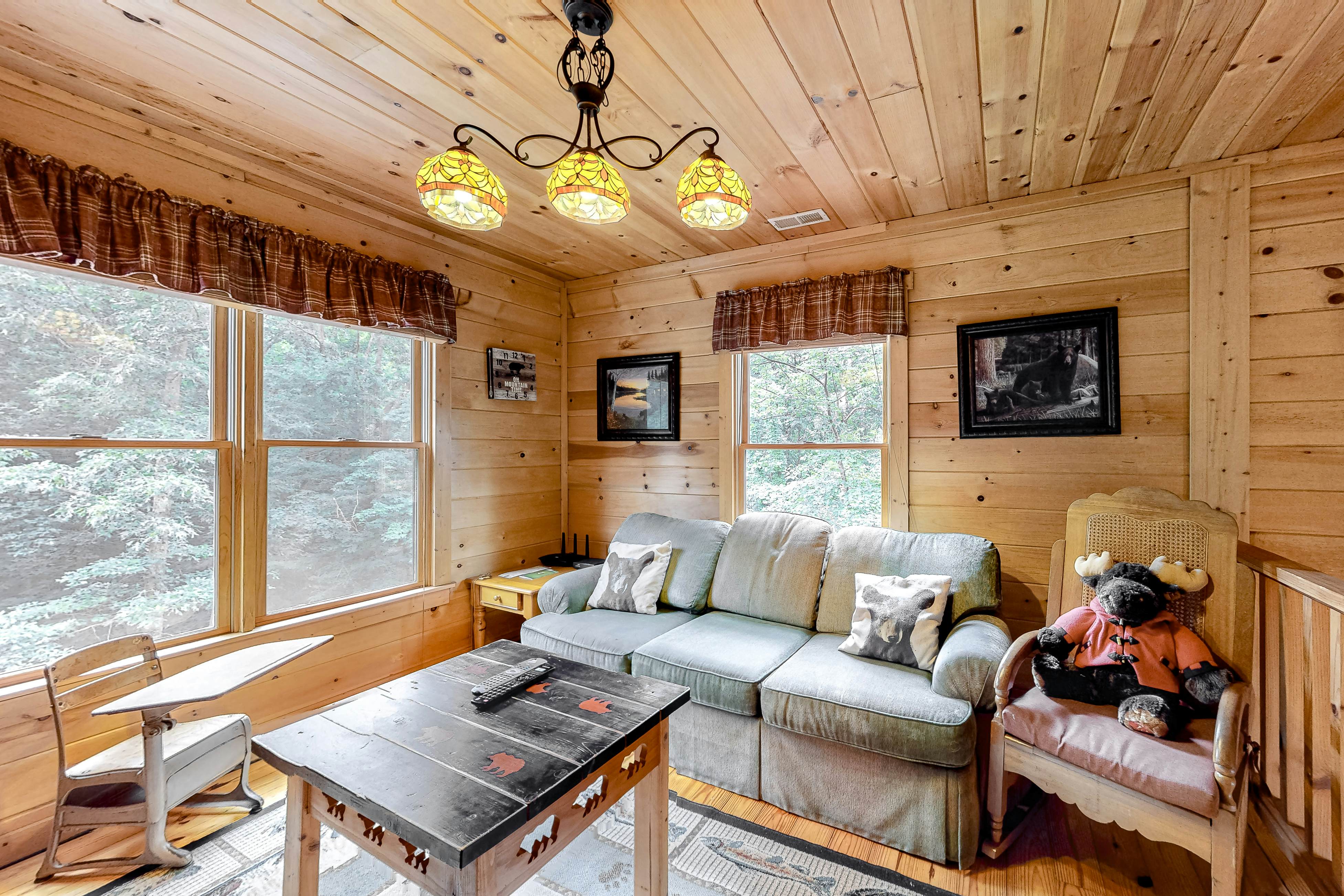 Bucky and Doe Doe's Place