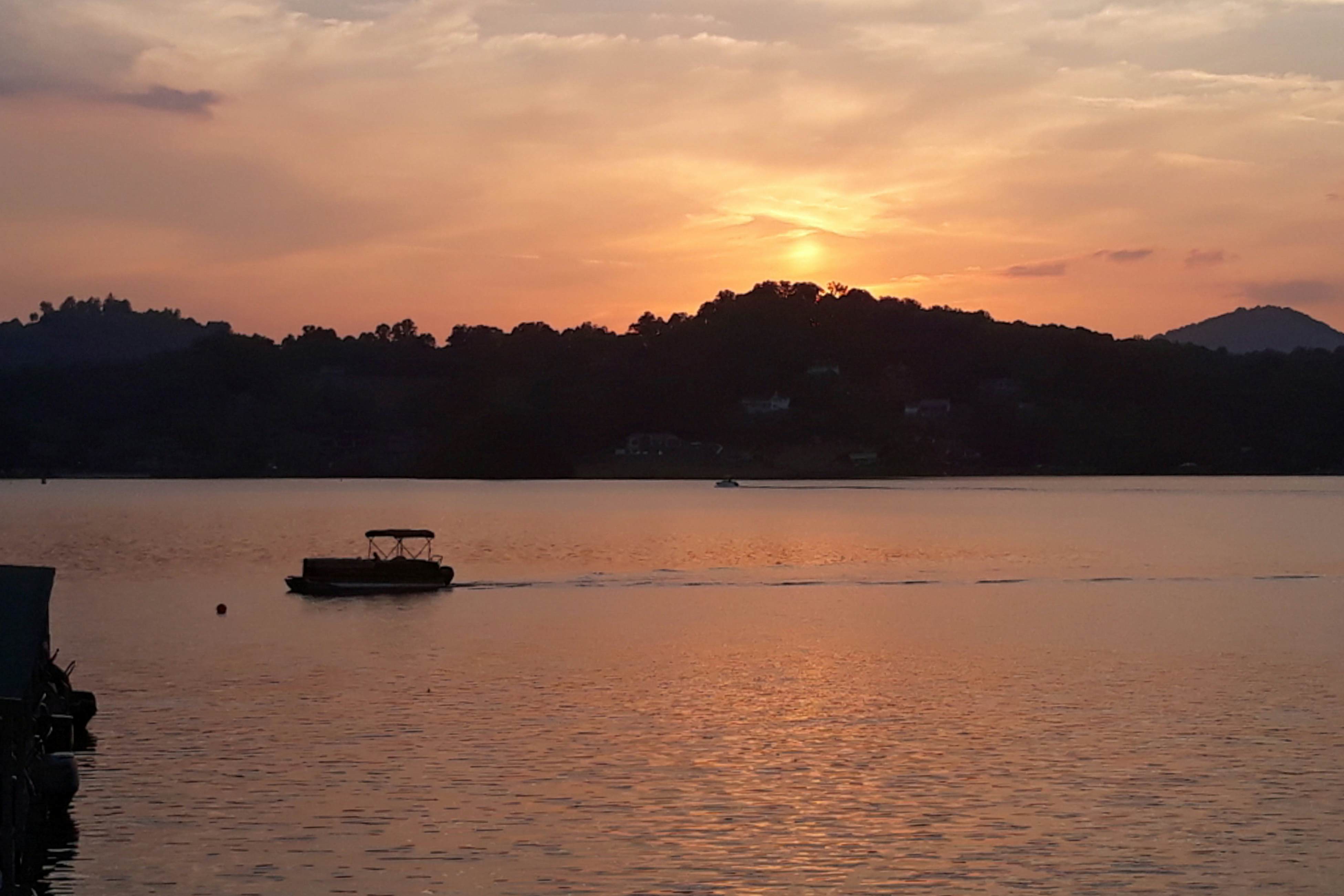 Lake Chatuge Retreat