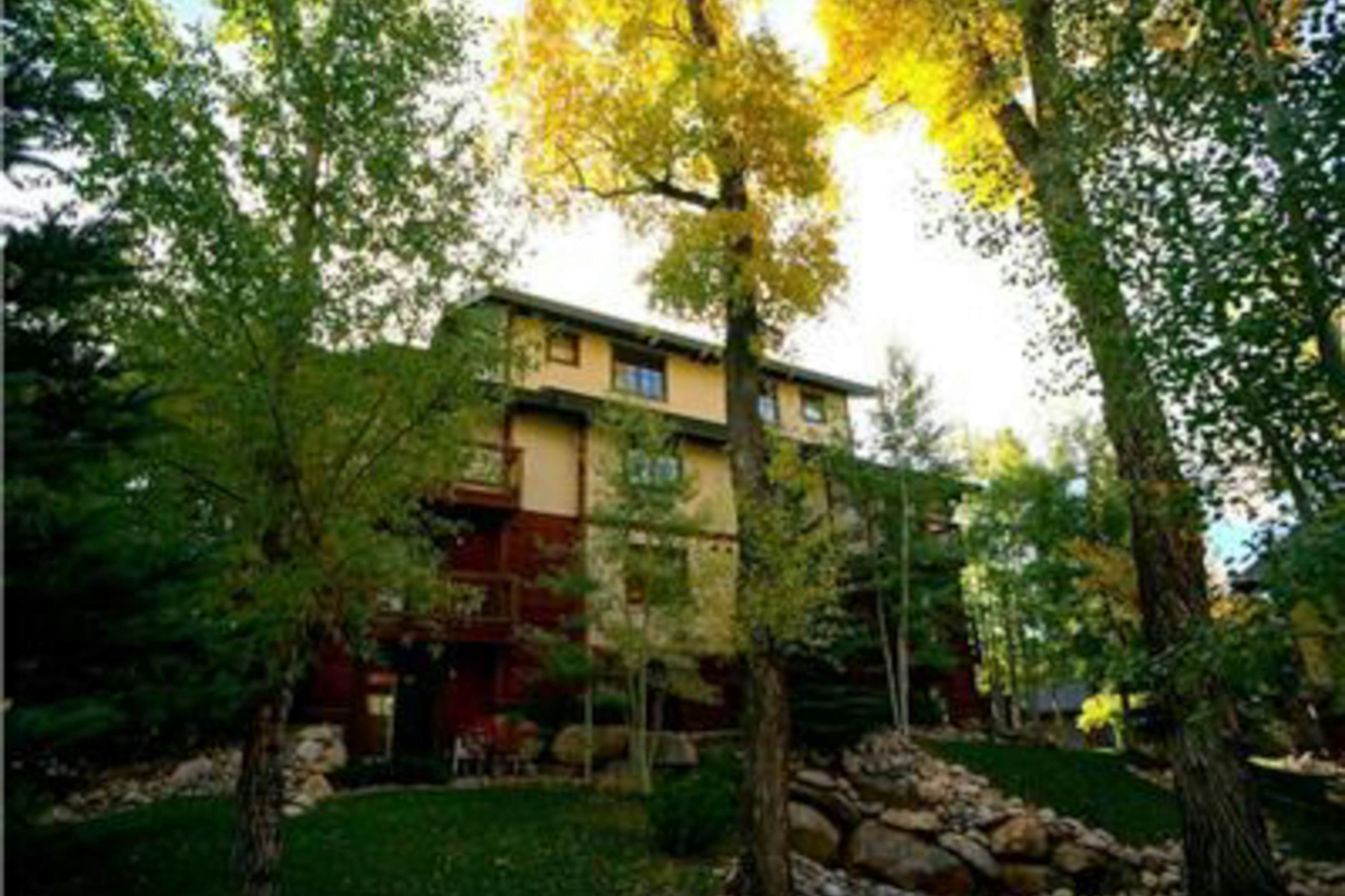 The Pines at Ore House 101 PH1