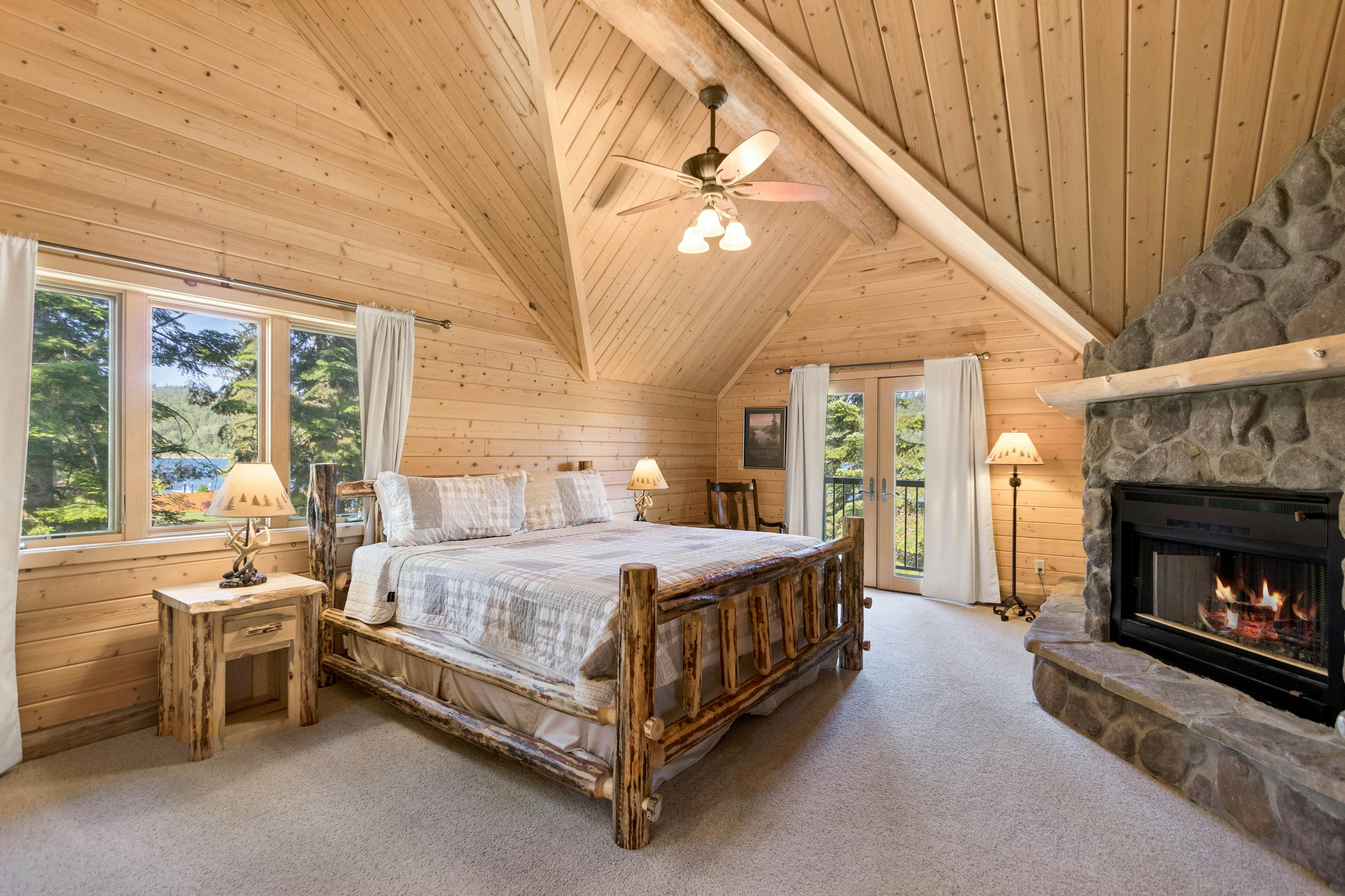 Antler Cove Lodge 4 BD Sagle, ID Vacation Rental Vacasa