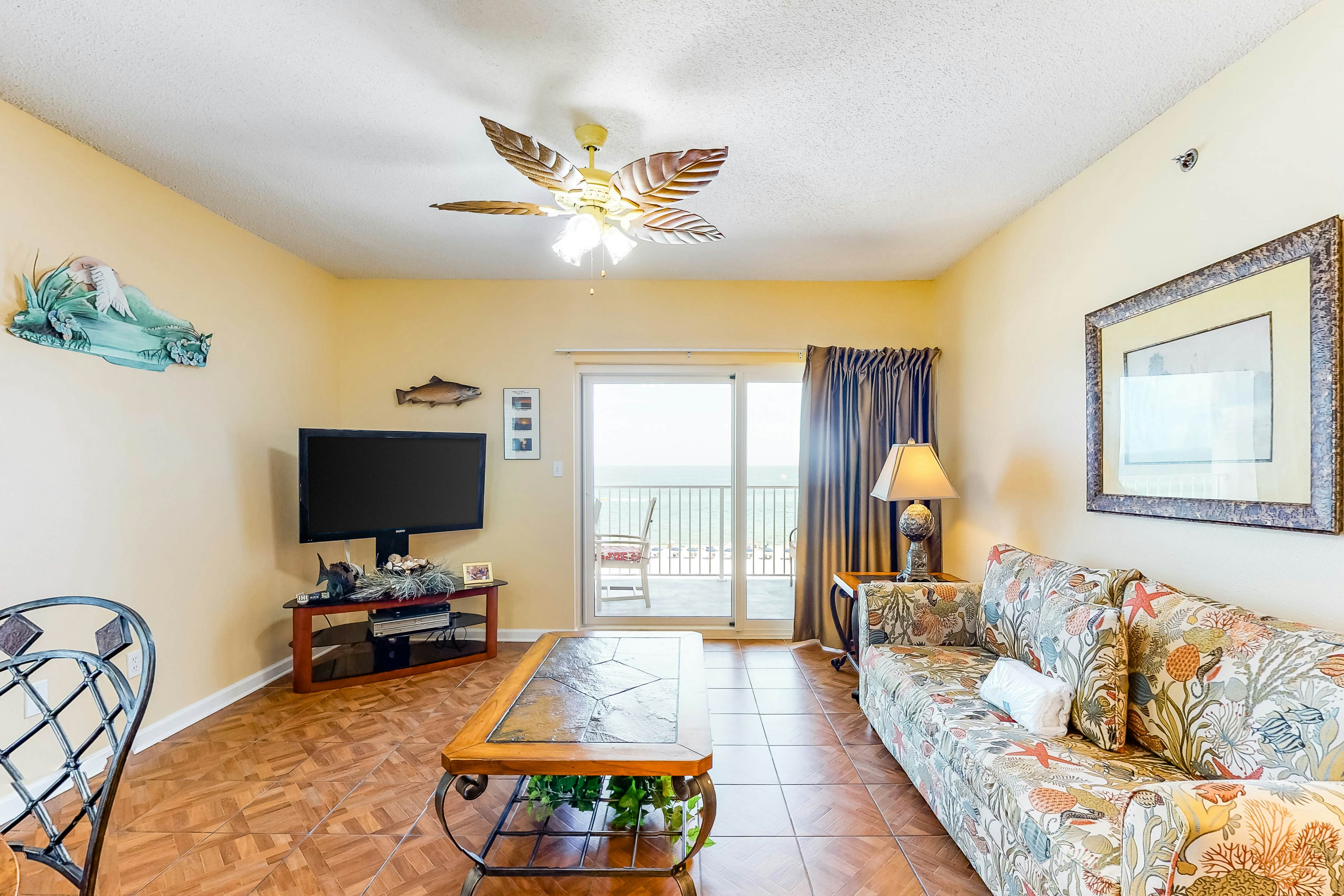 Tropic Isles Condo Rentals Gulf Shores, AL Vacasa