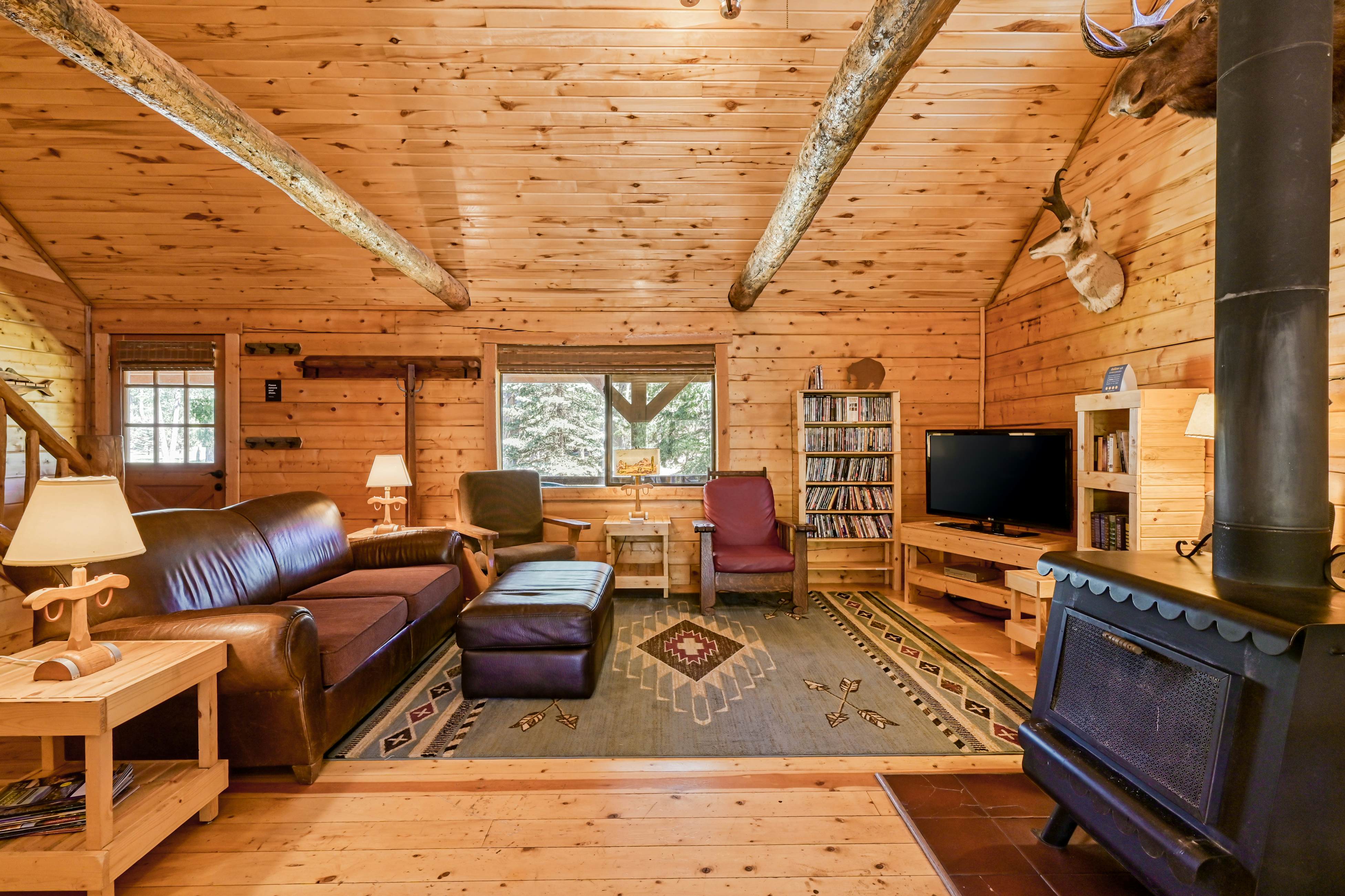 Arapahoe Adventure Cabin | 3 BD South Fork, CO Vacation Rental | Vacasa