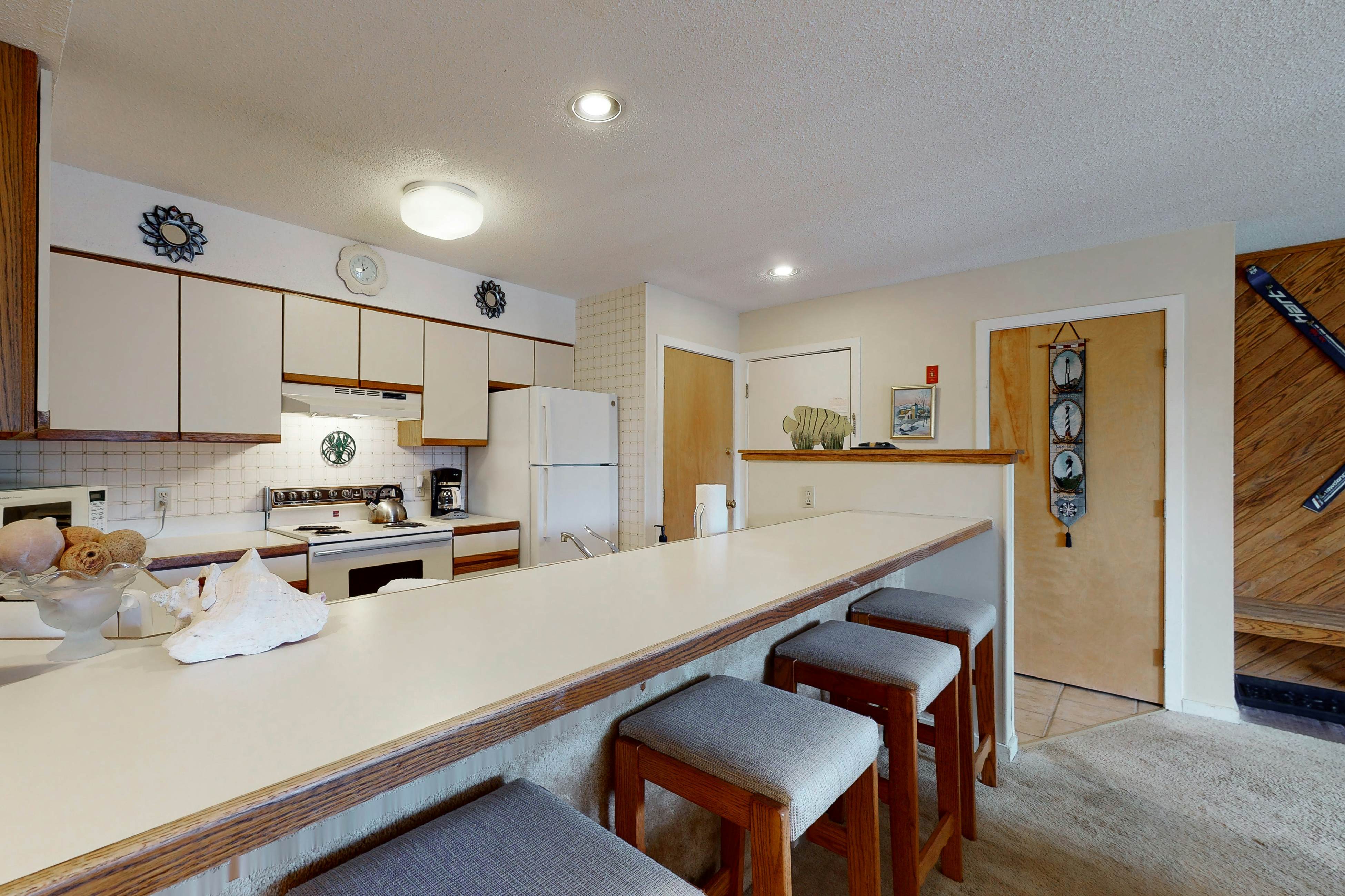 Okemo Mountain Lodge B305