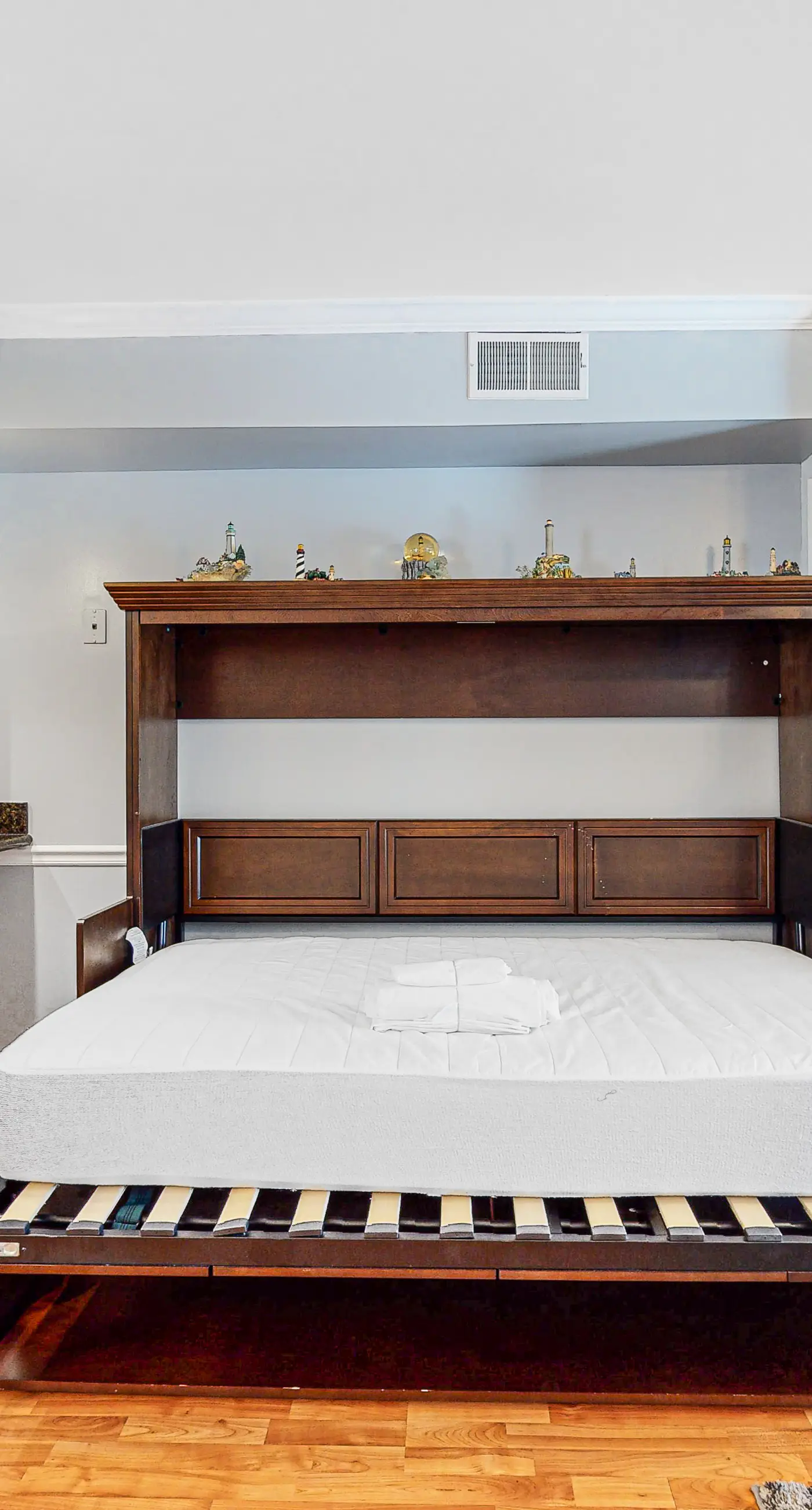 Driftwood Villa  262