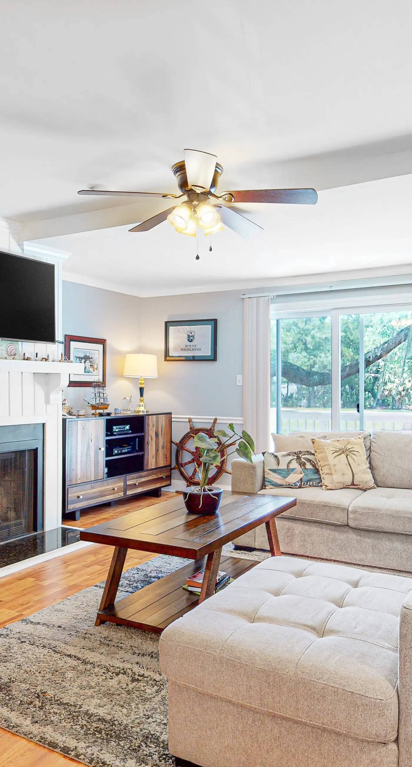 Driftwood Villa  262