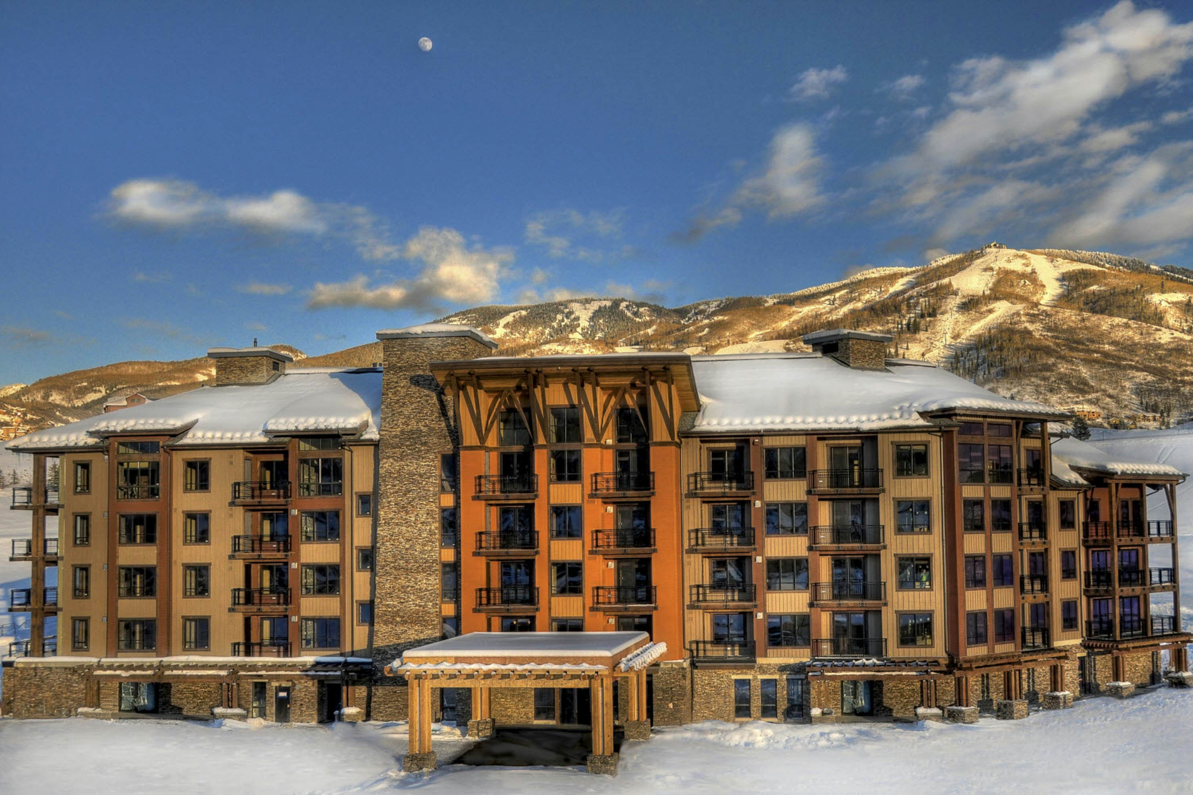 Trailhead Lodge 3106