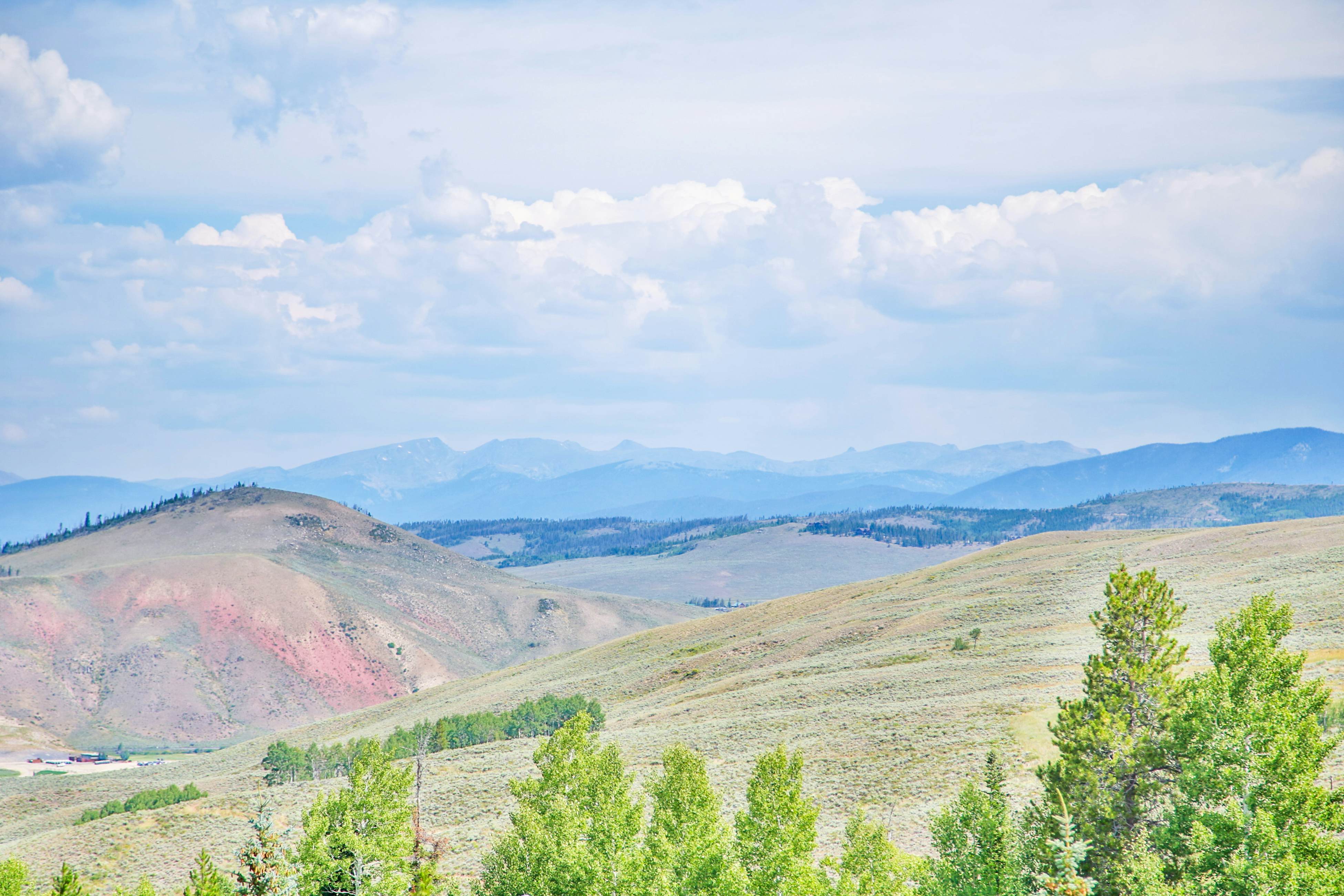 Kicking Horse Lodges 3-202