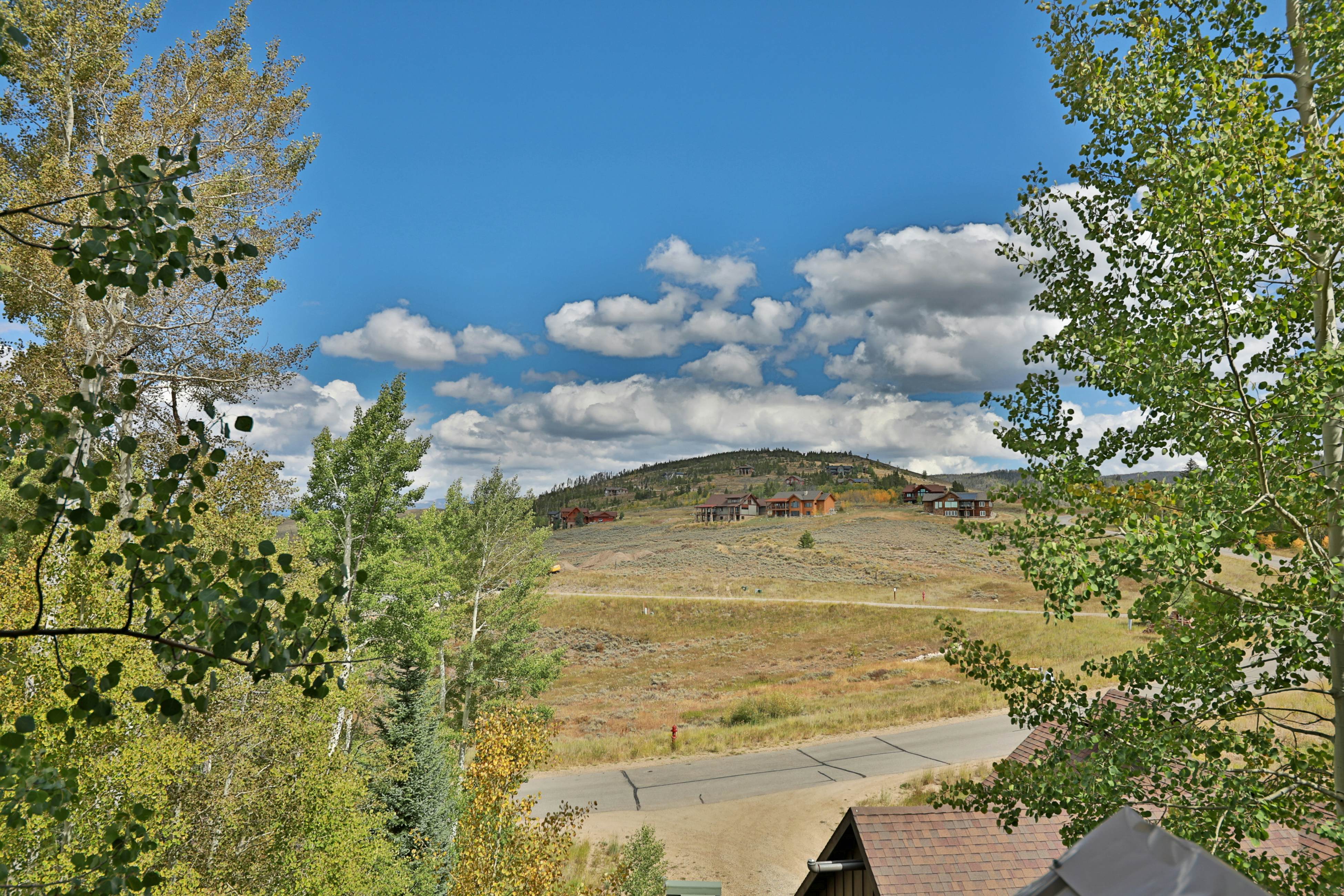 Kicking Horse Lodges 3-202