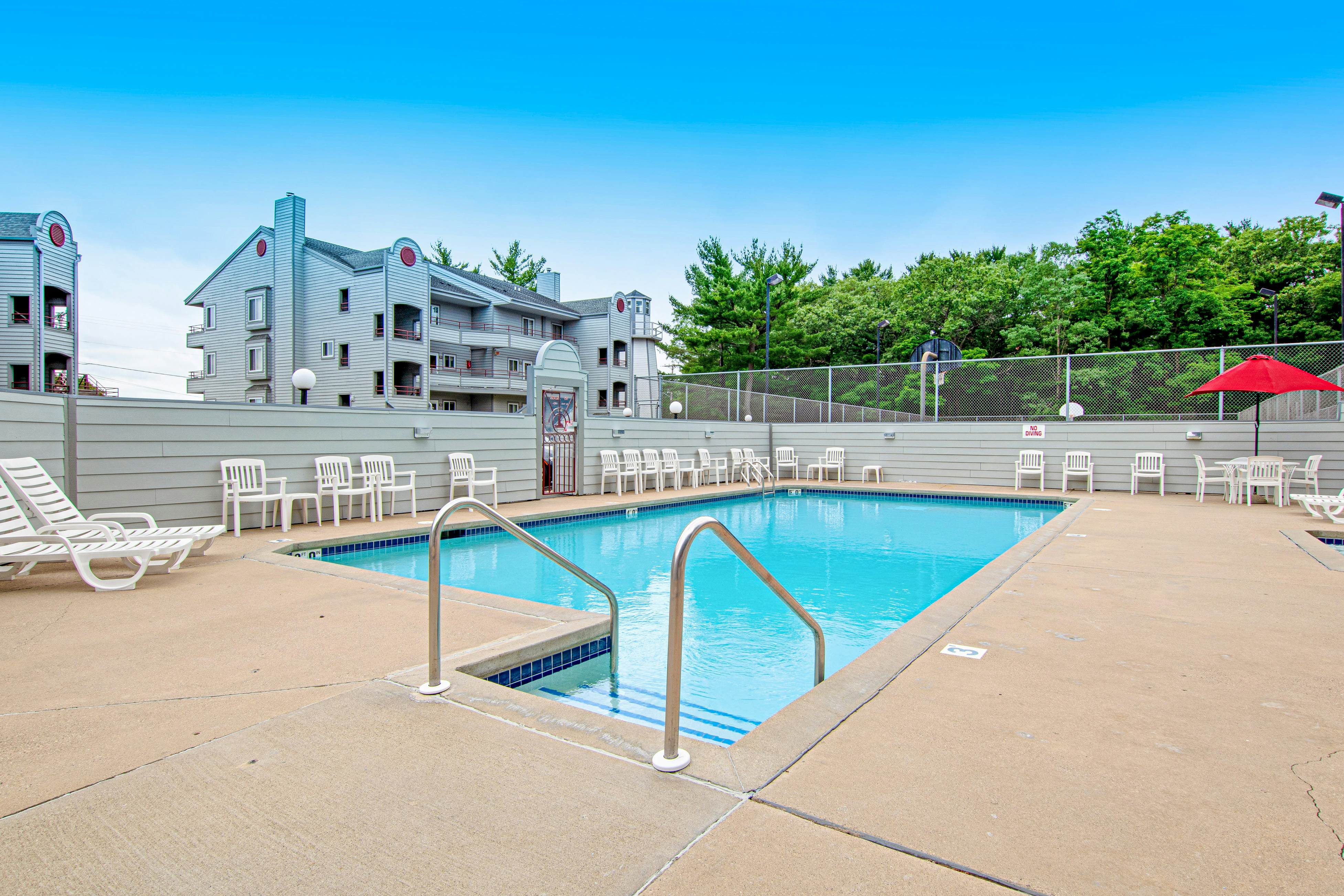 Lighthouse Cove Condo Resort 217 Lakeside Memories 2 BD Wisconsin