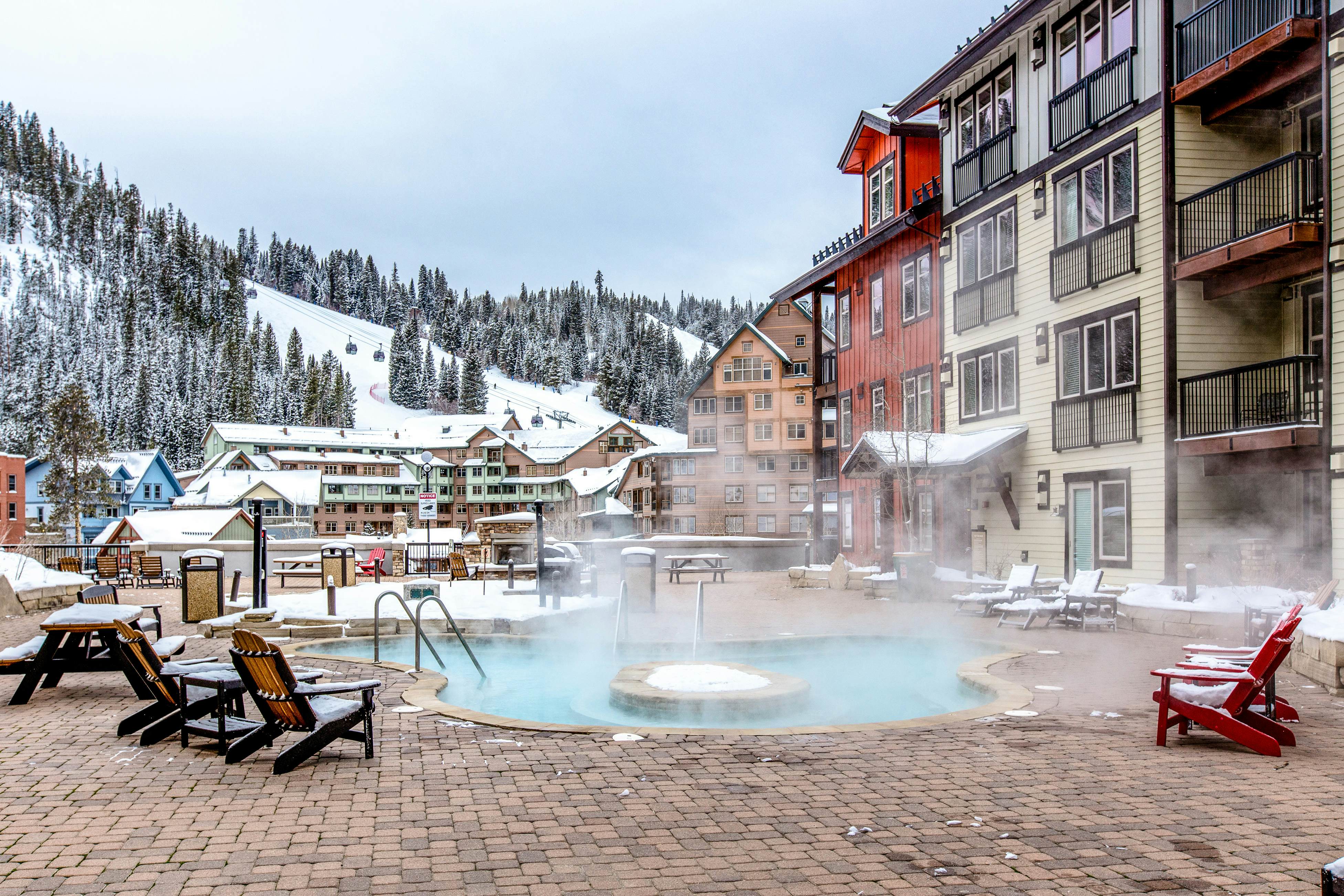 Founders Pointe 4445