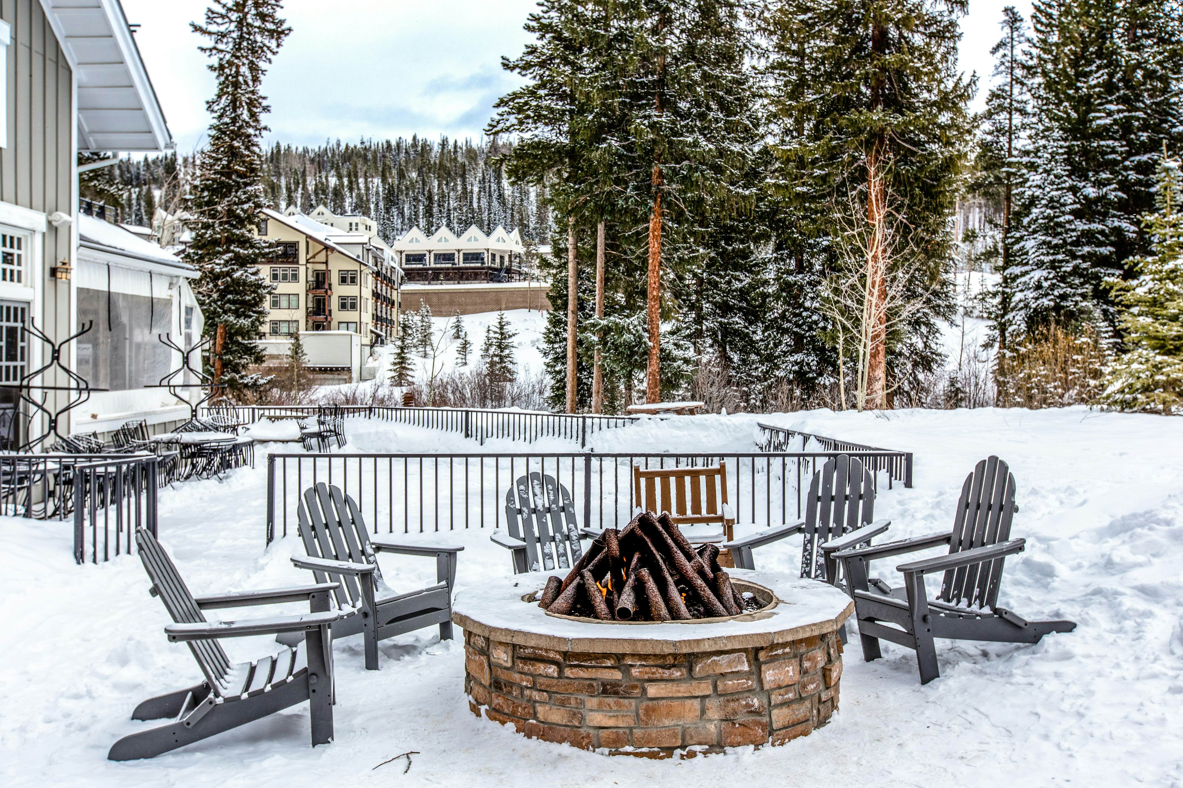 Founders Pointe 4445