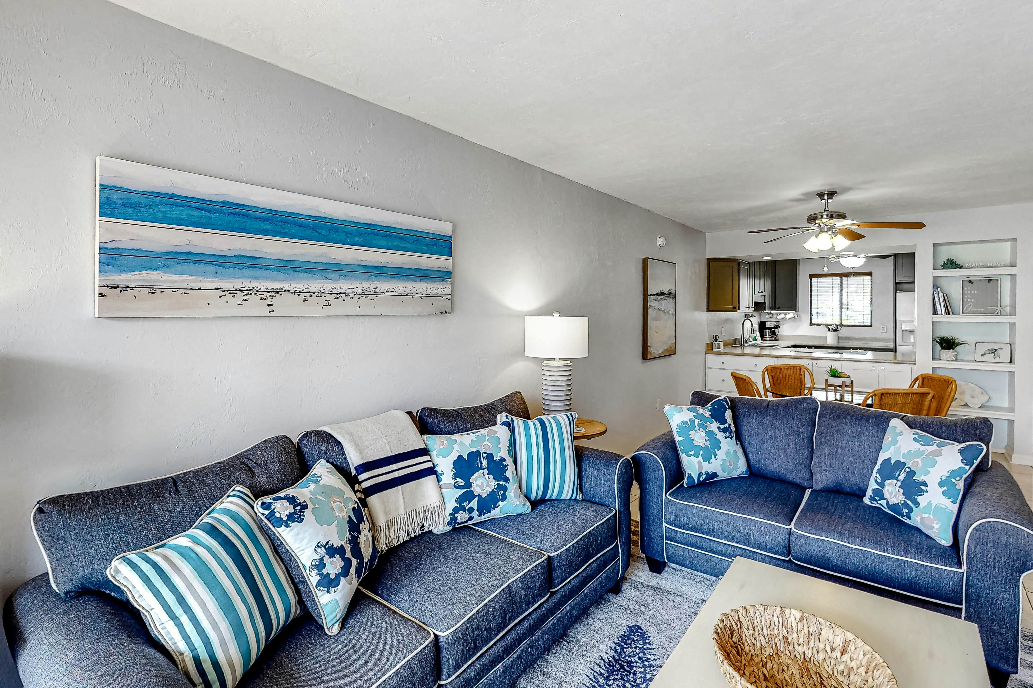 Runaway Bay 167 2 BD Bradenton Beach, FL Vacation Rental Vacasa