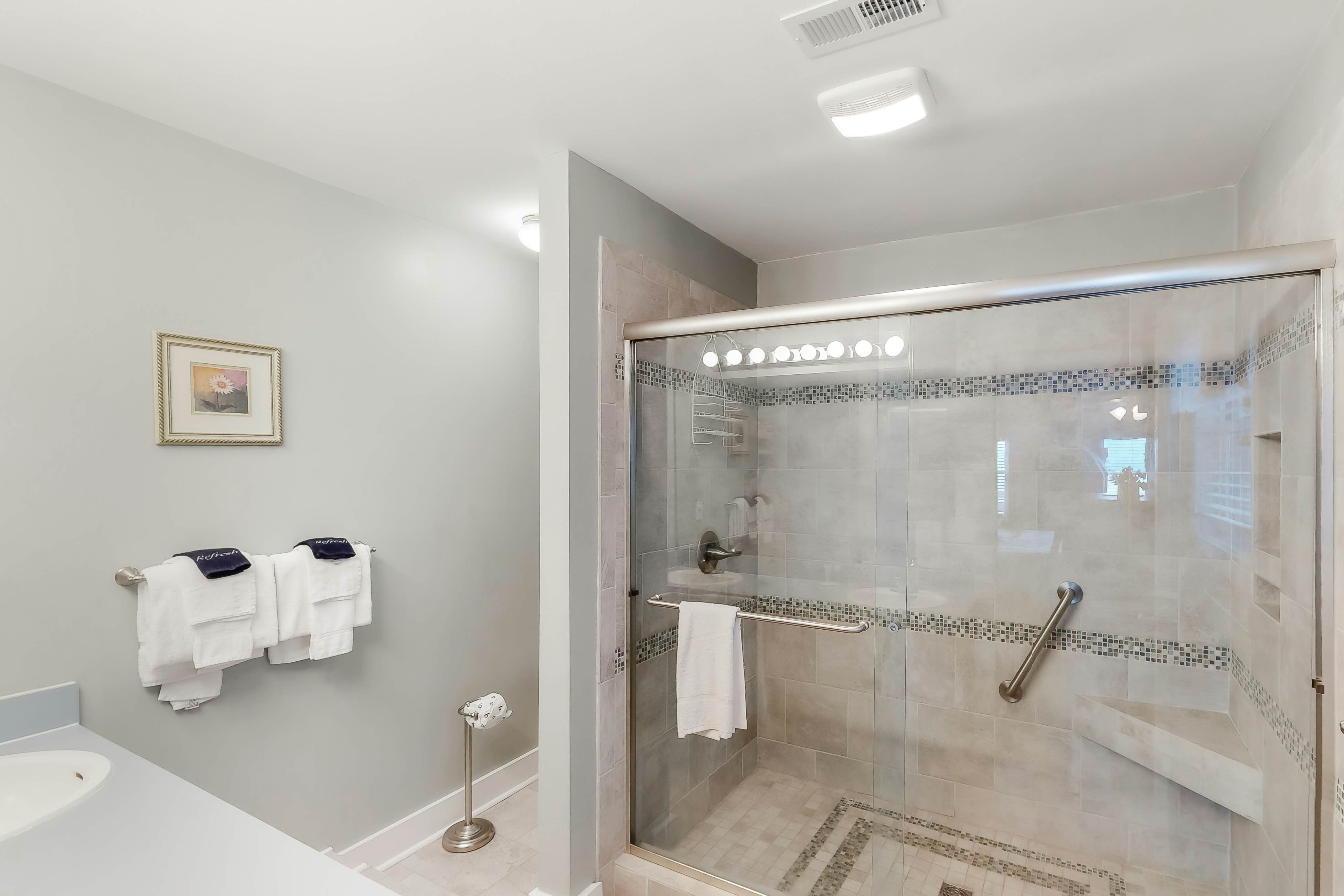 Sunset On The Sound - B Side