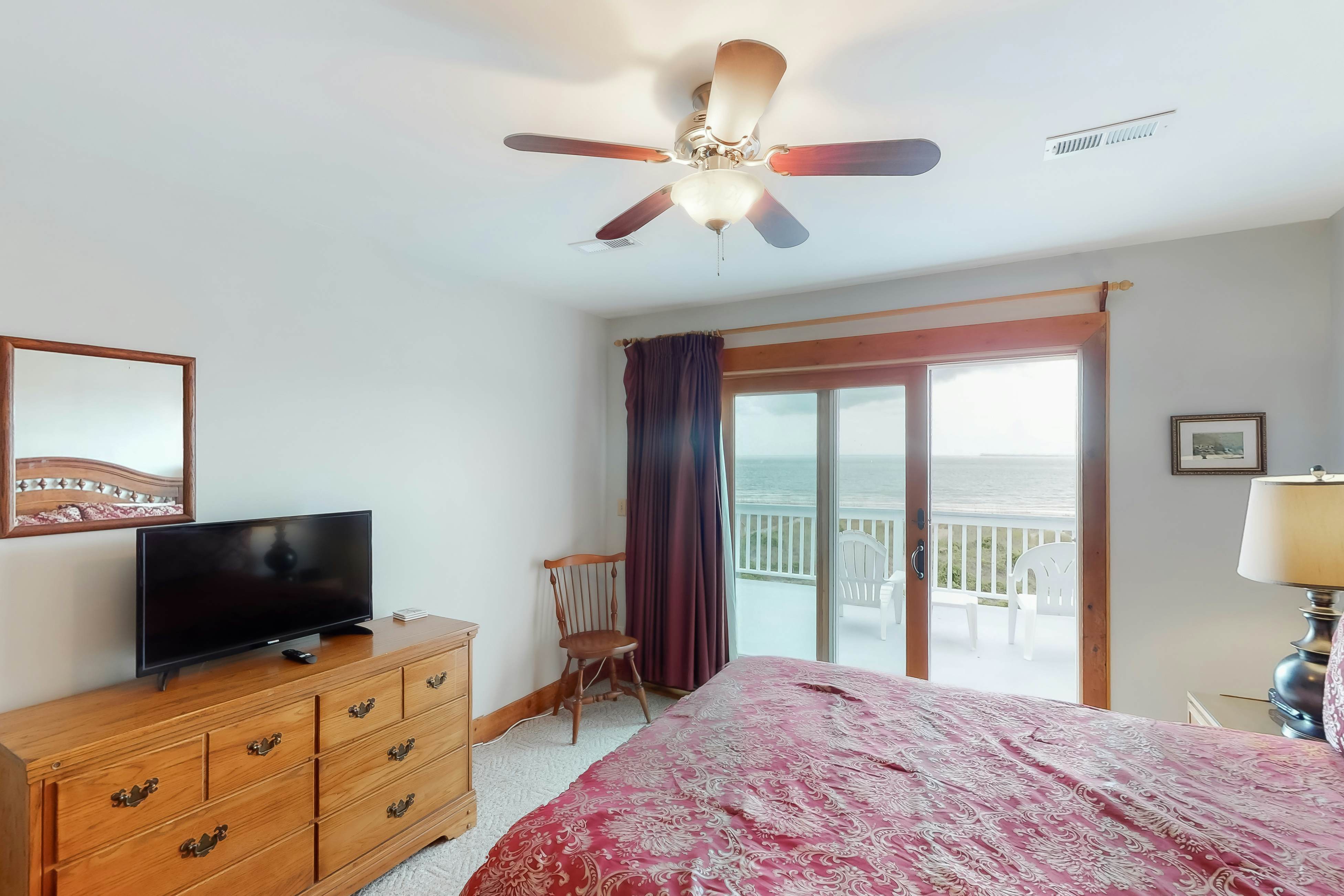 Sunset On The Sound - B Side