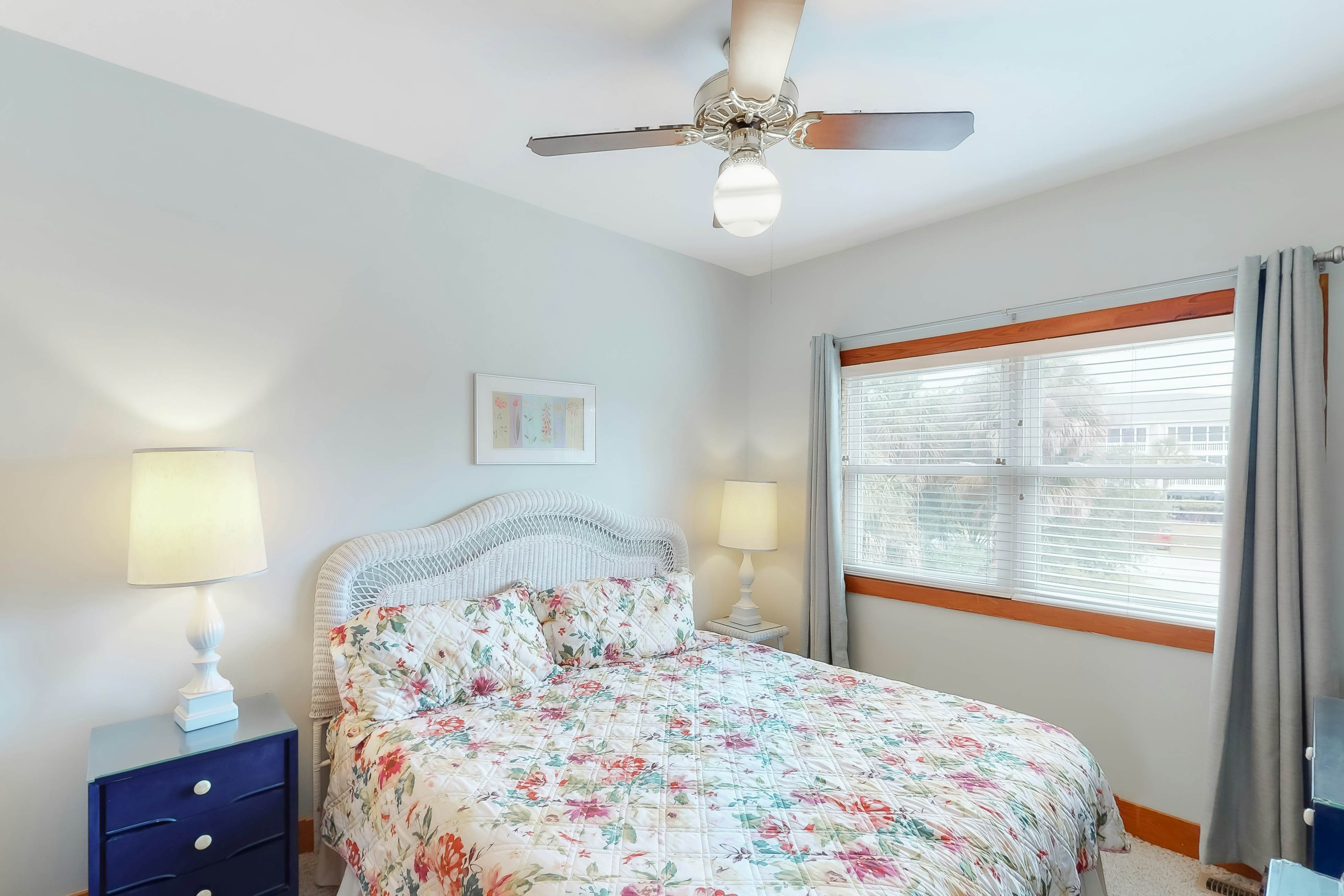 Sunset On The Sound - B Side