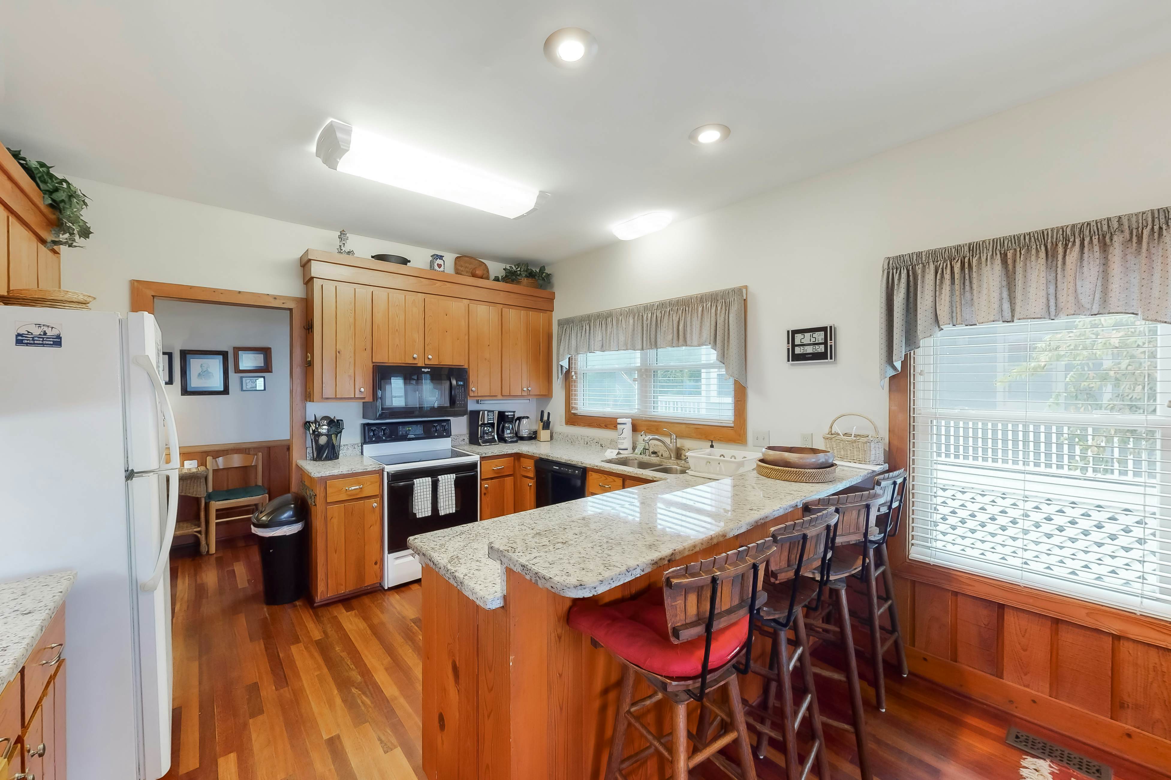 Sunset On The Sound - B Side