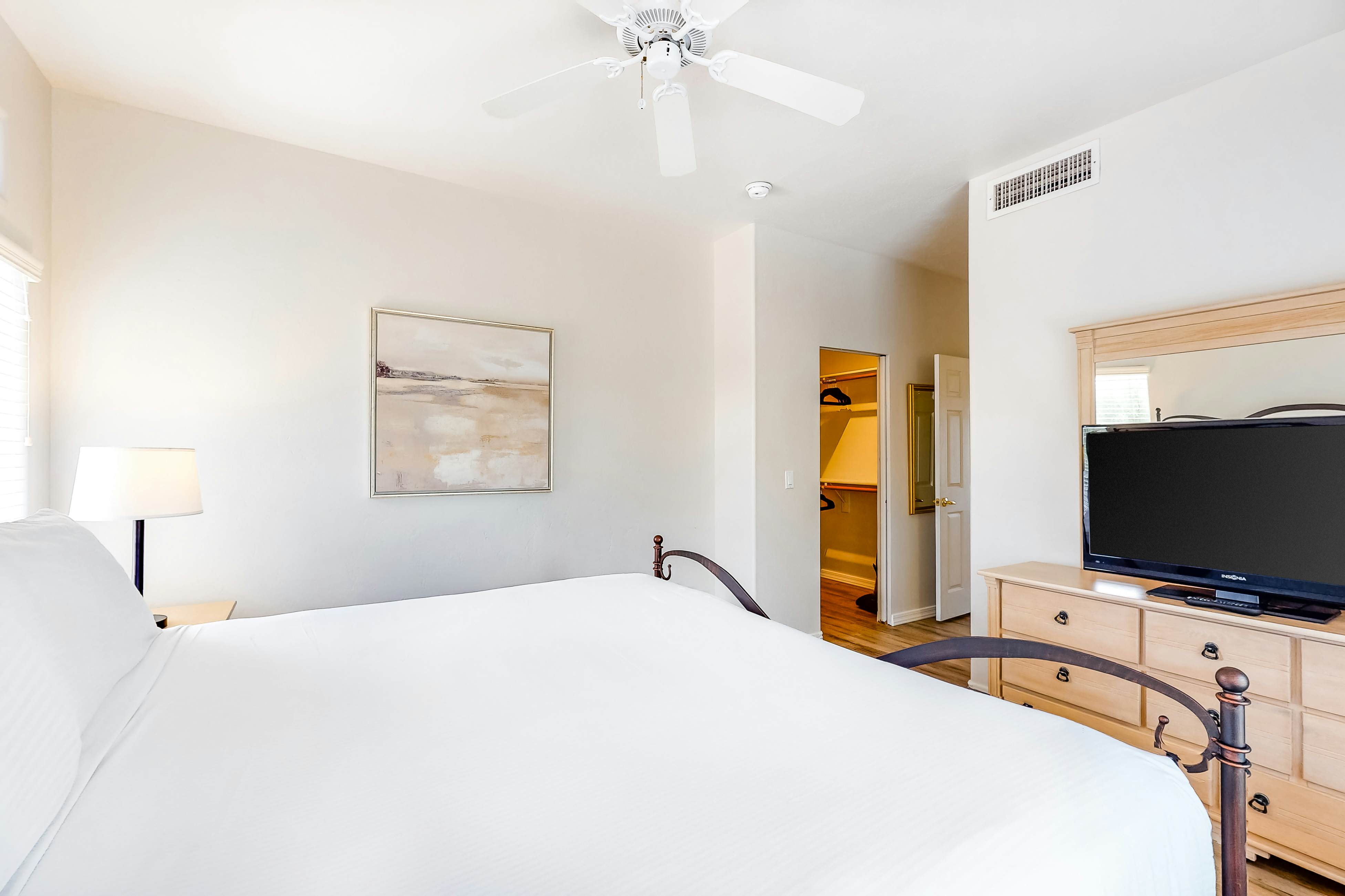 Vistoso Resort Casita 227 2 BD Oro Valley, AZ Vacation Rental Vacasa