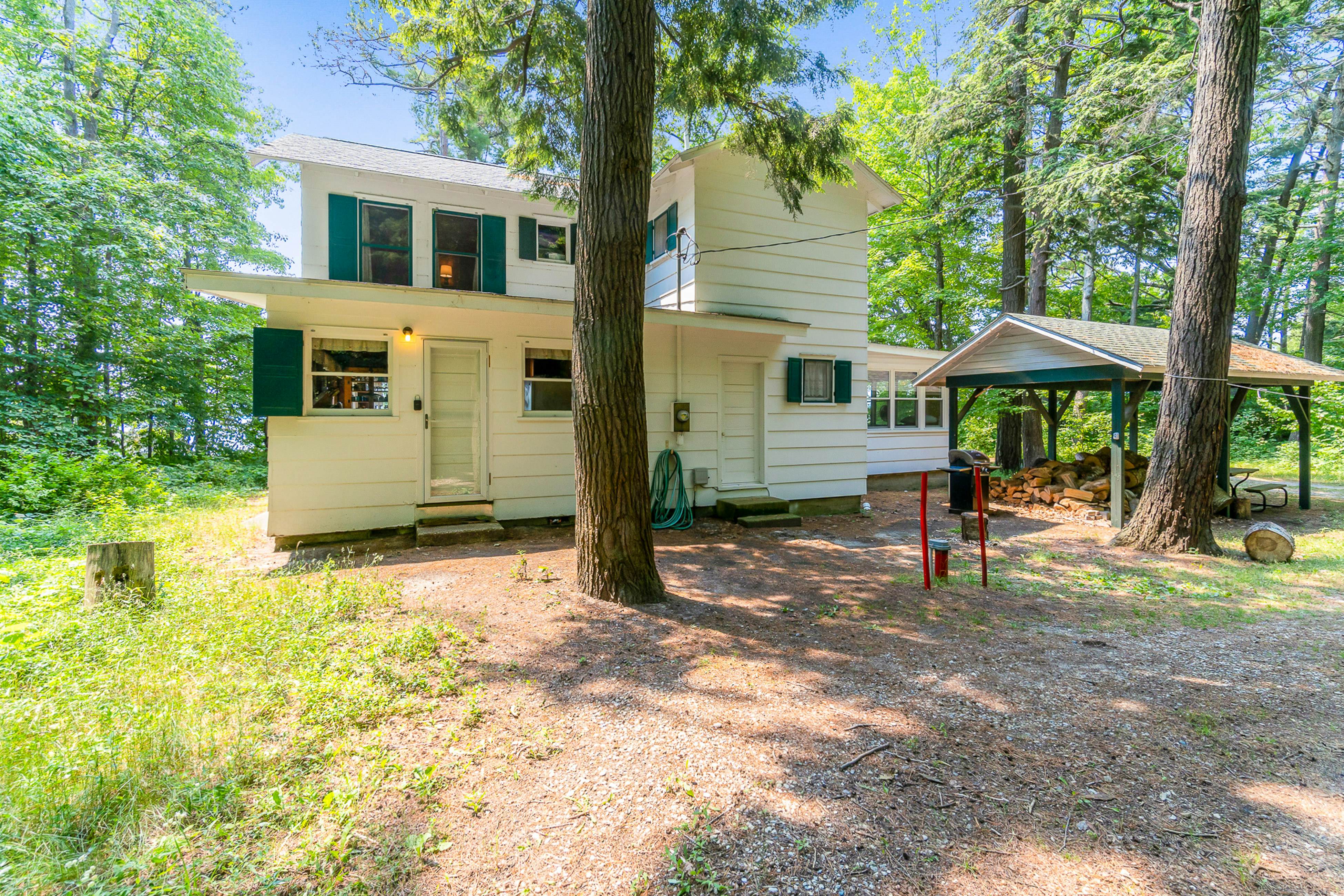 Northern Pines 5 BD Frankfort, MI Vacation Rental Vacasa