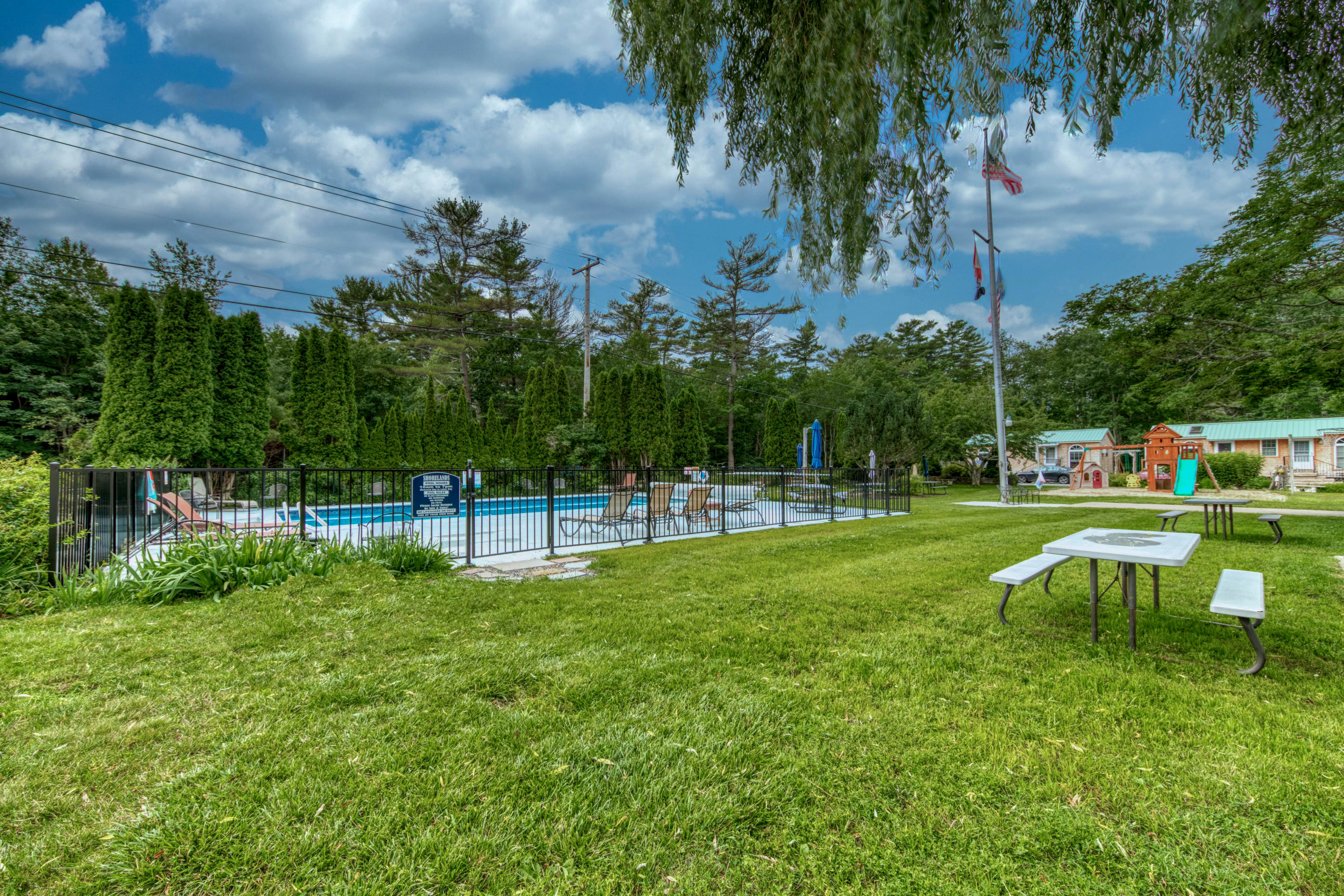 Shorelands Resort Cottage 24