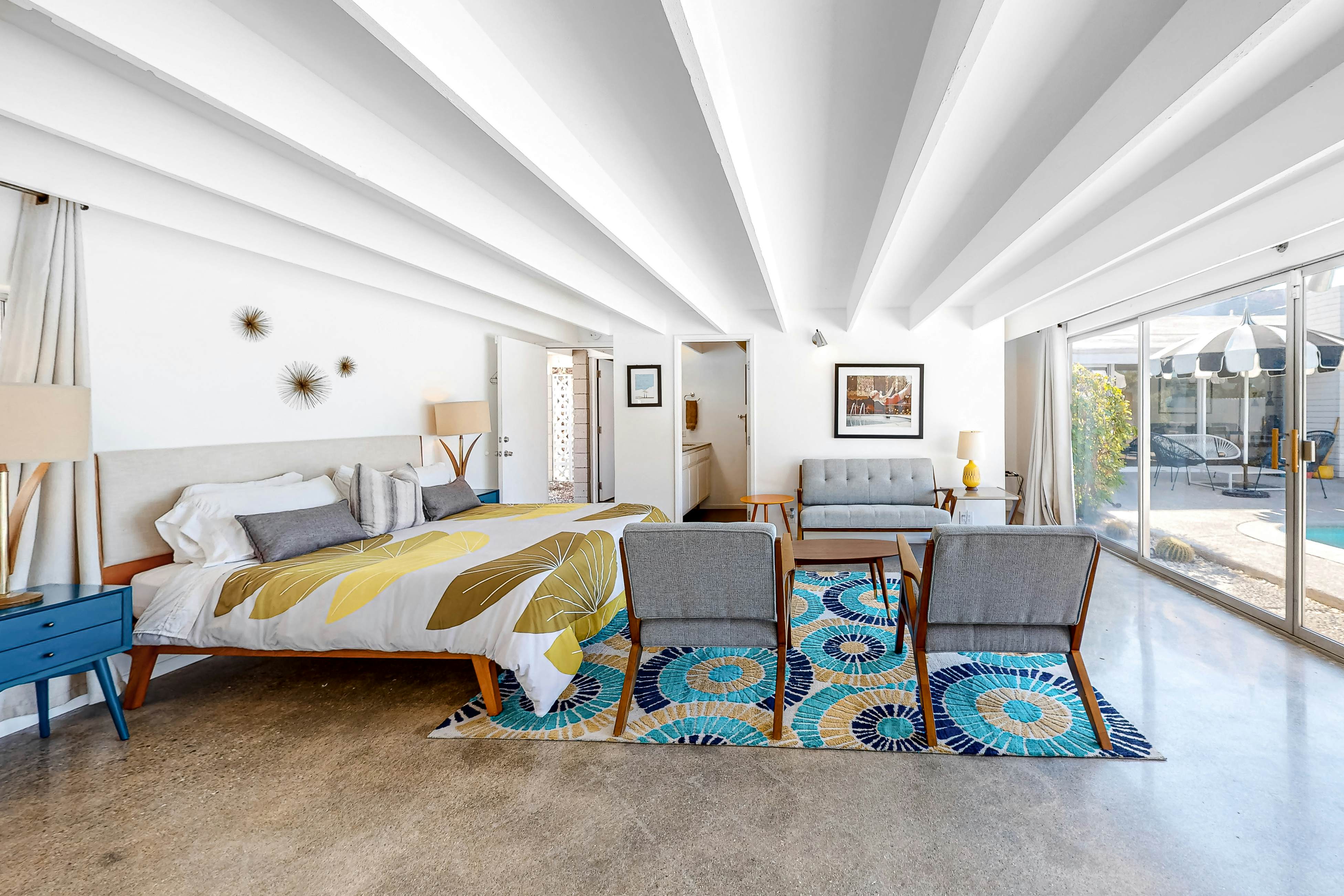 The Arrow of Twin Palms - Midcentury Alexander - 3505