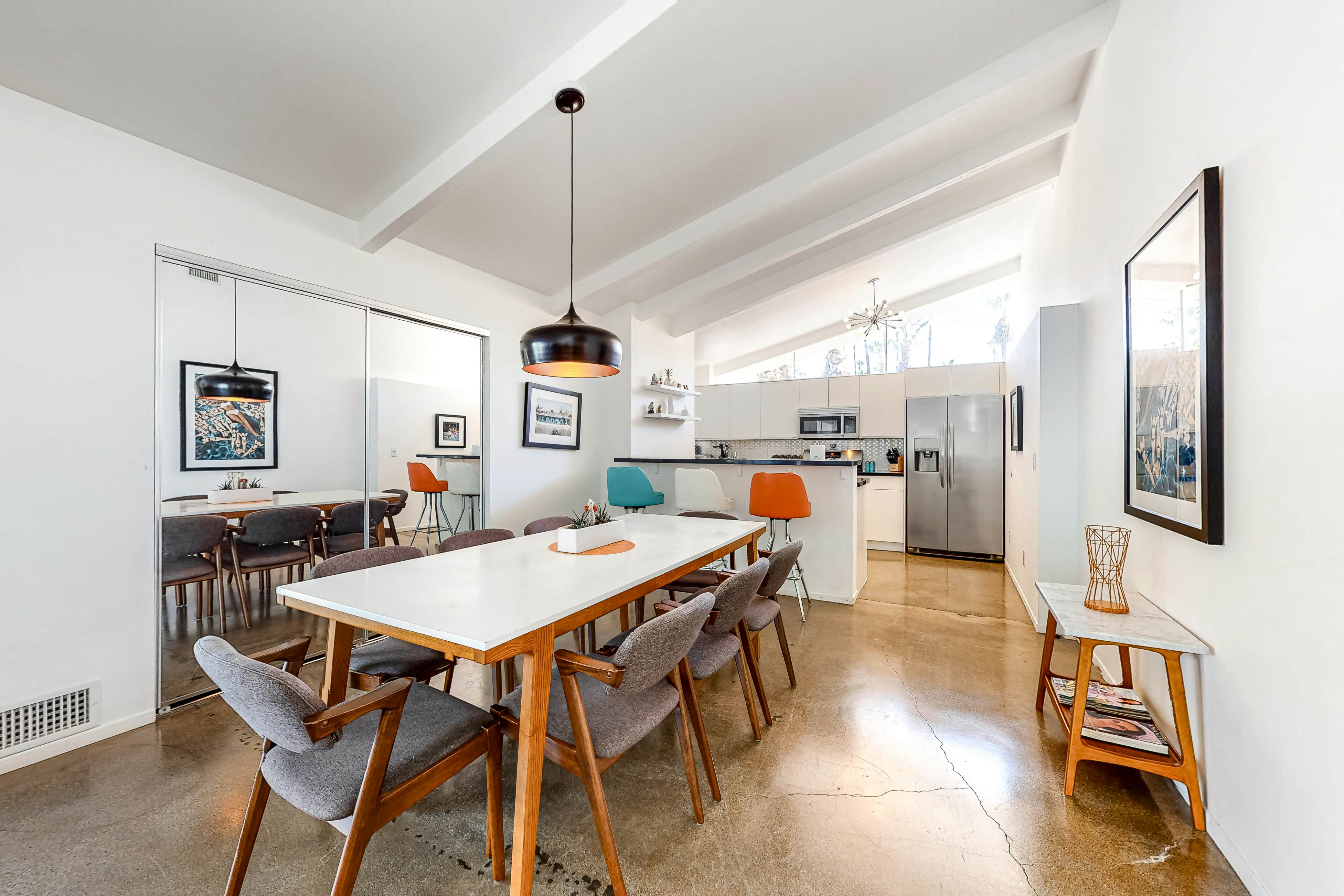 The Arrow of Twin Palms - Midcentury Alexander - 3505