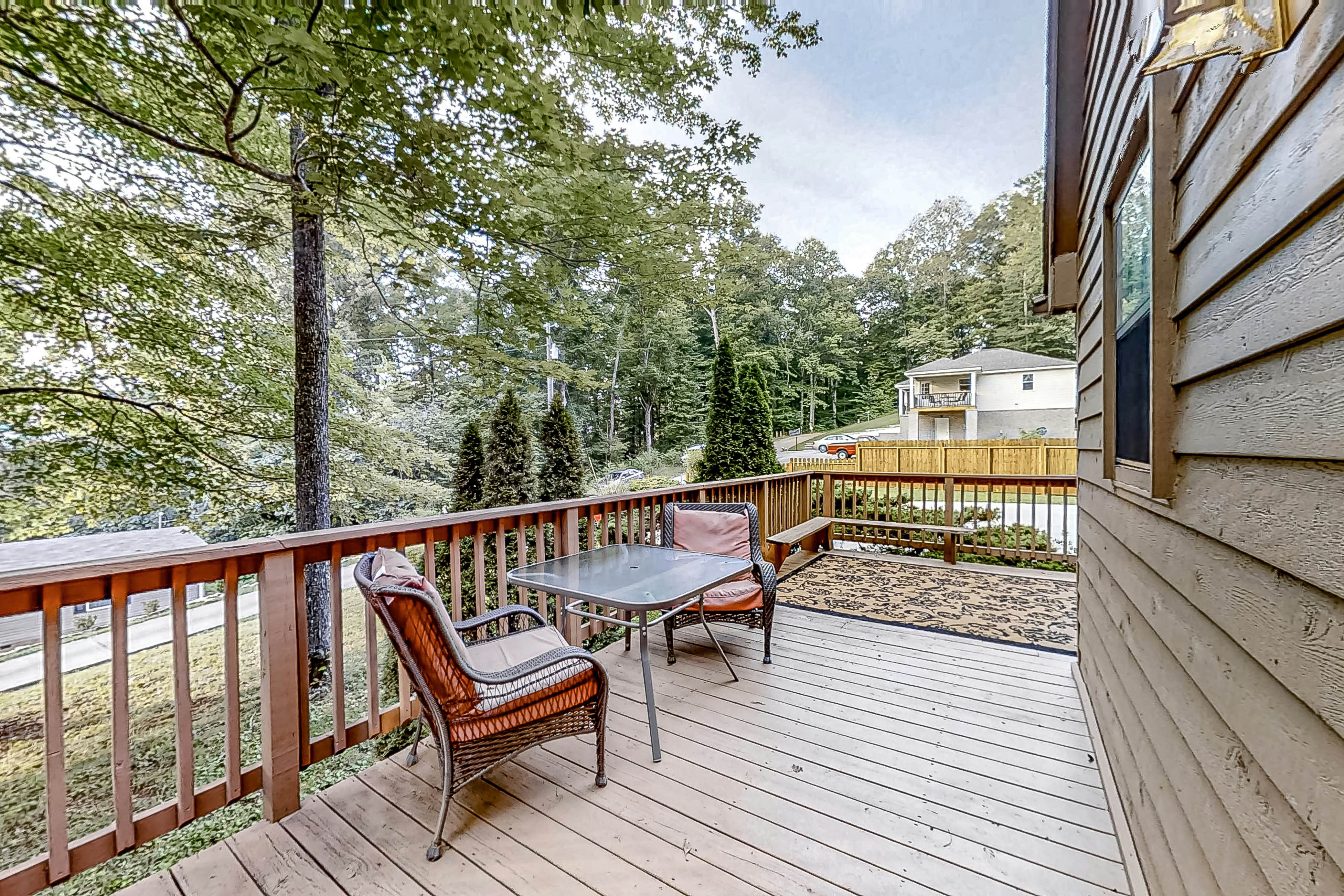 Sequoyah Hideaway 2 BD Andersonville, TN Vacation Rental Vacasa