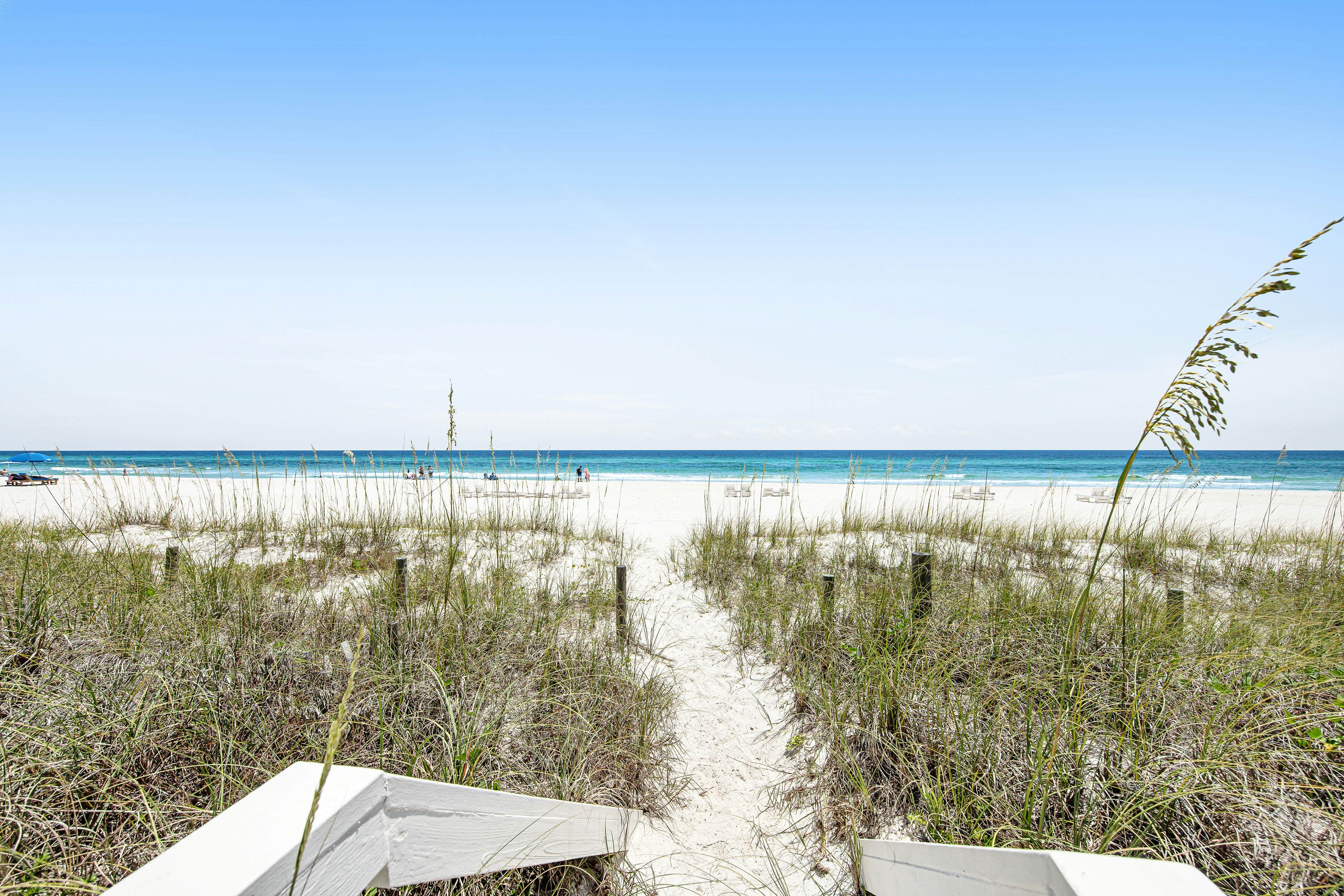 Carillon Beach 10 - Deja Vu