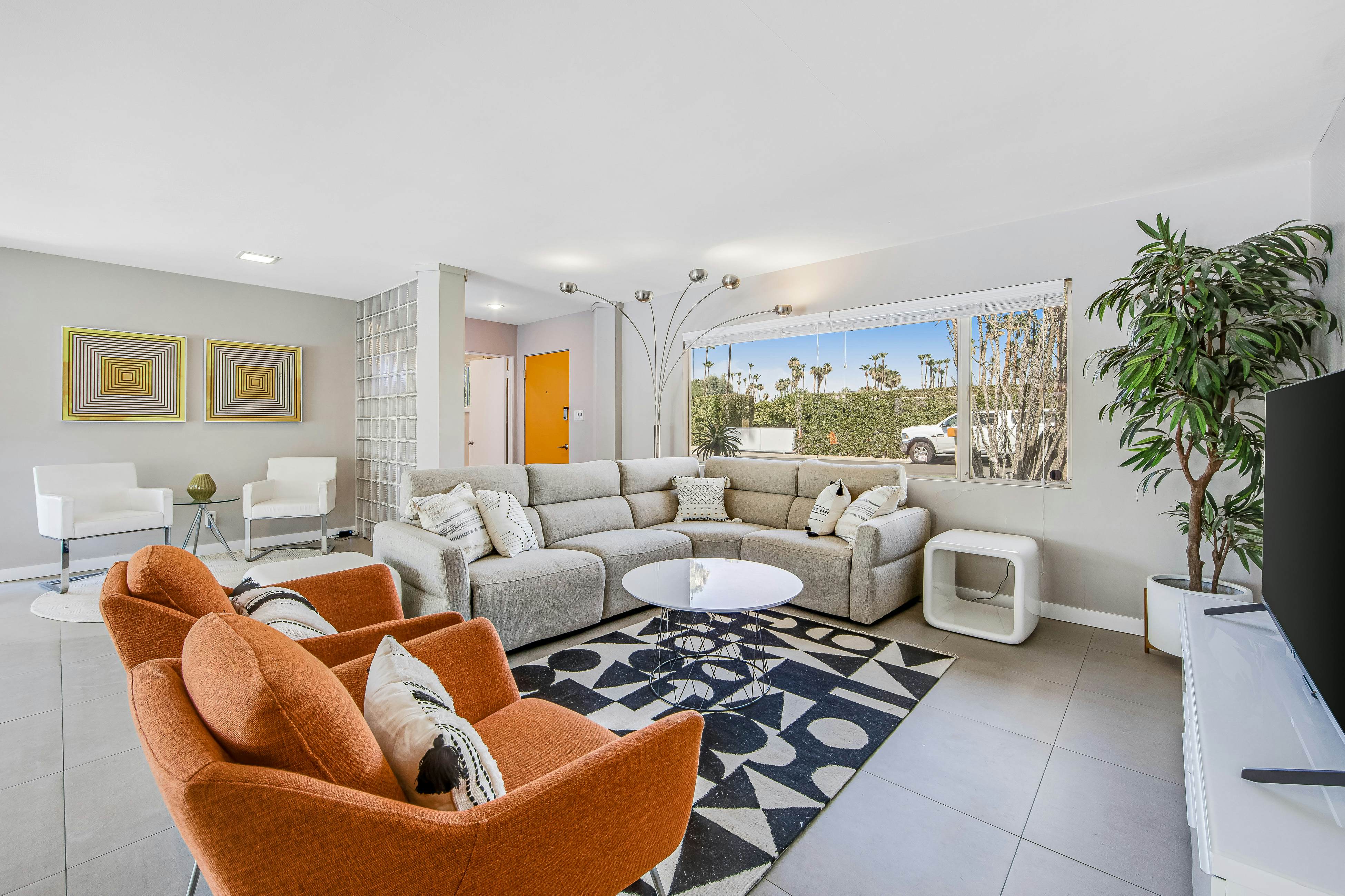 Good Vibrations - 966