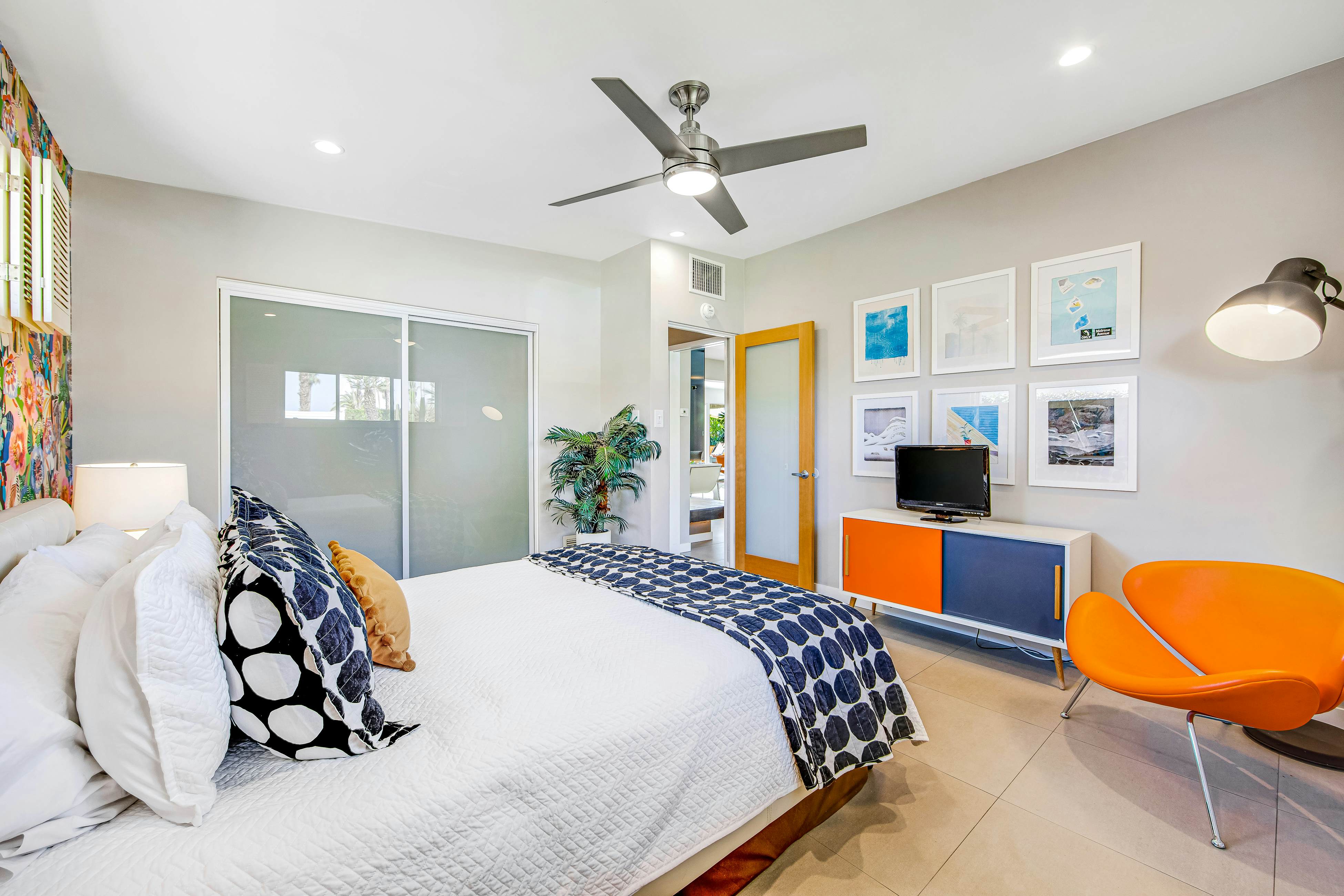 Good Vibrations - 966