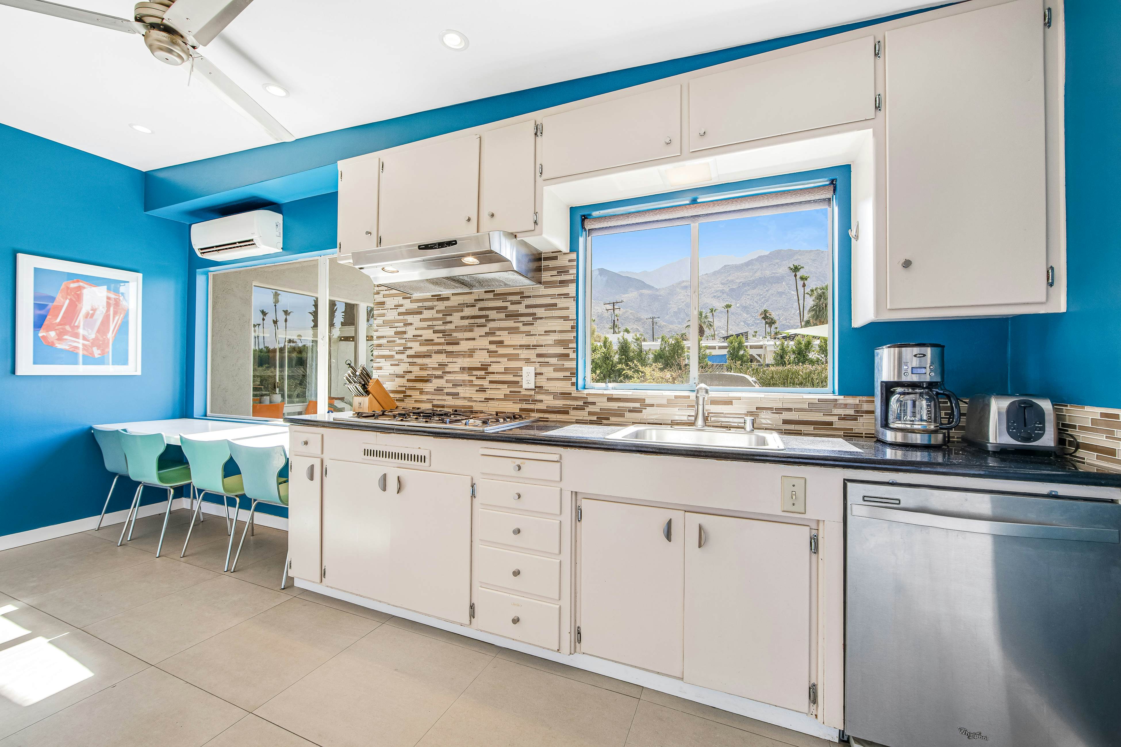 Good Vibrations - 966