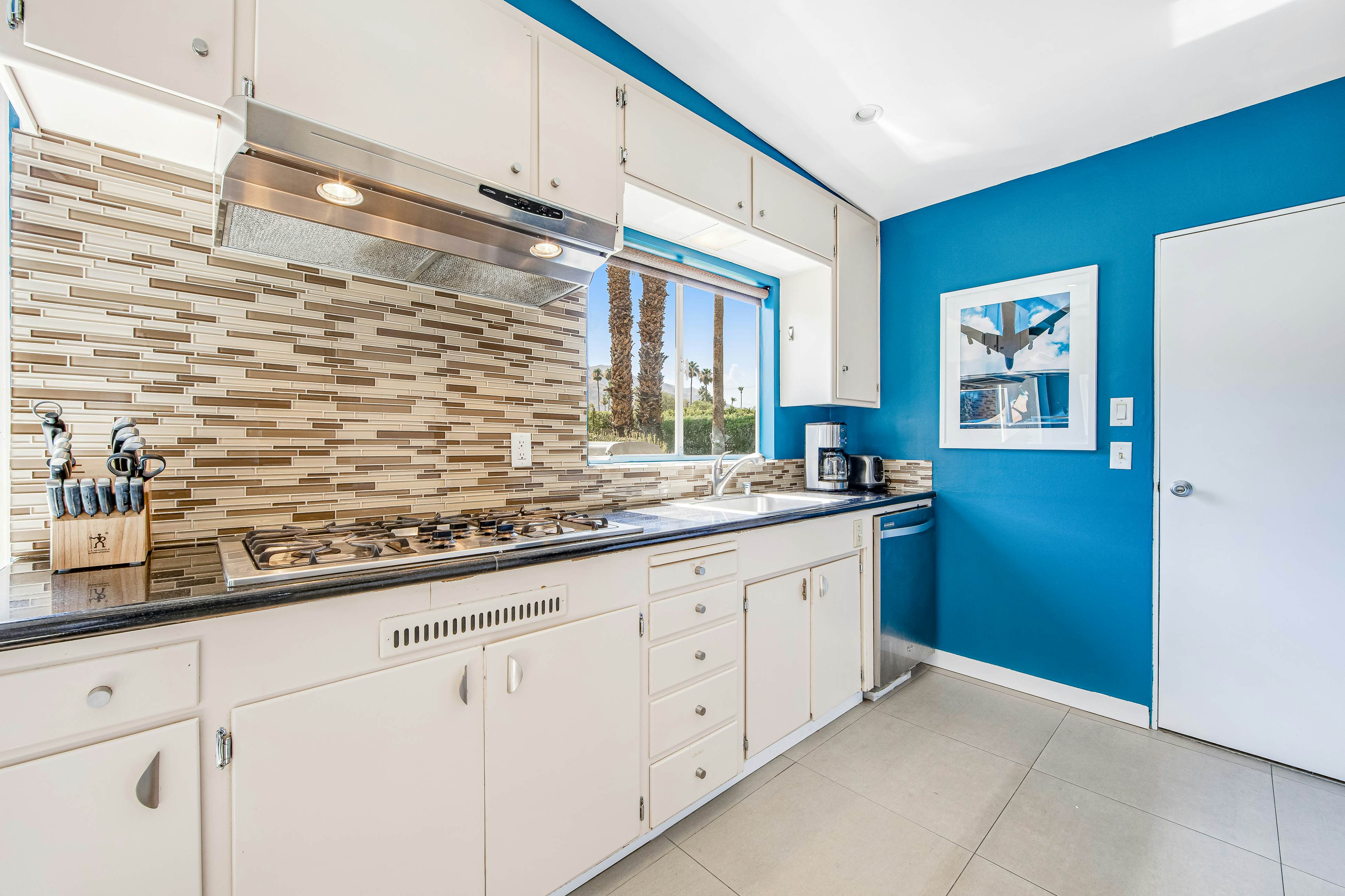 Good Vibrations - 966