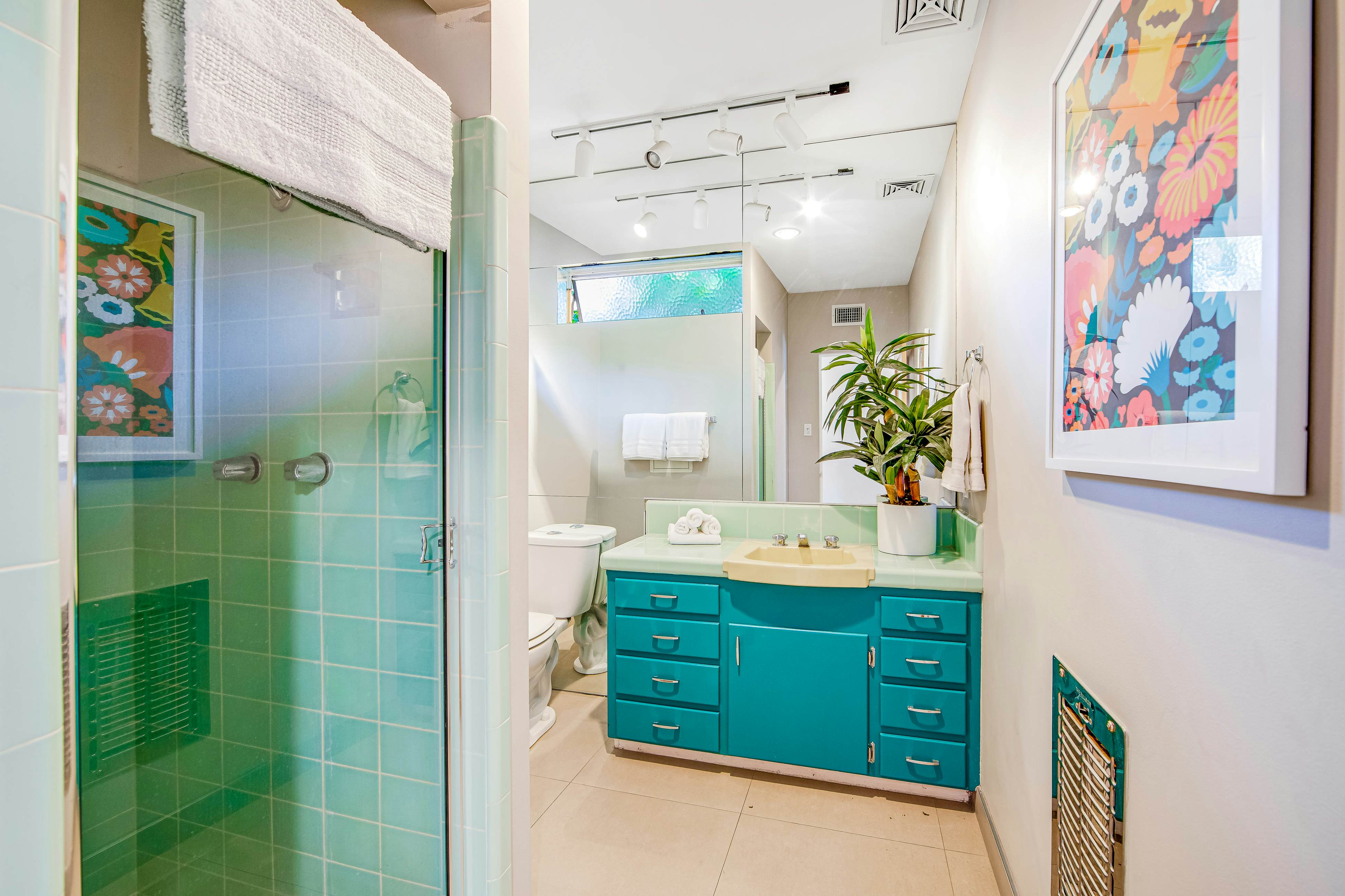 Good Vibrations - 966