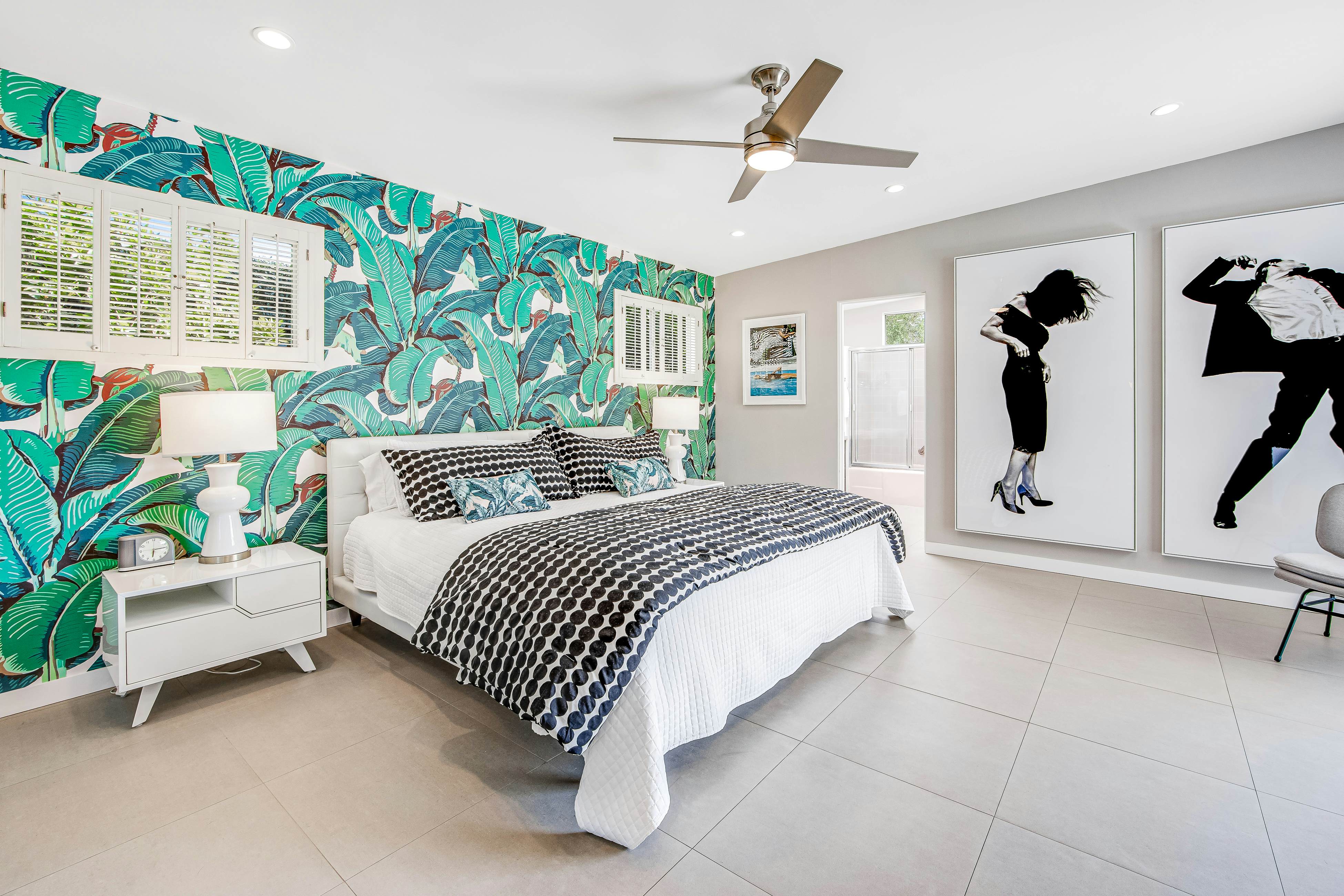 Good Vibrations - 966