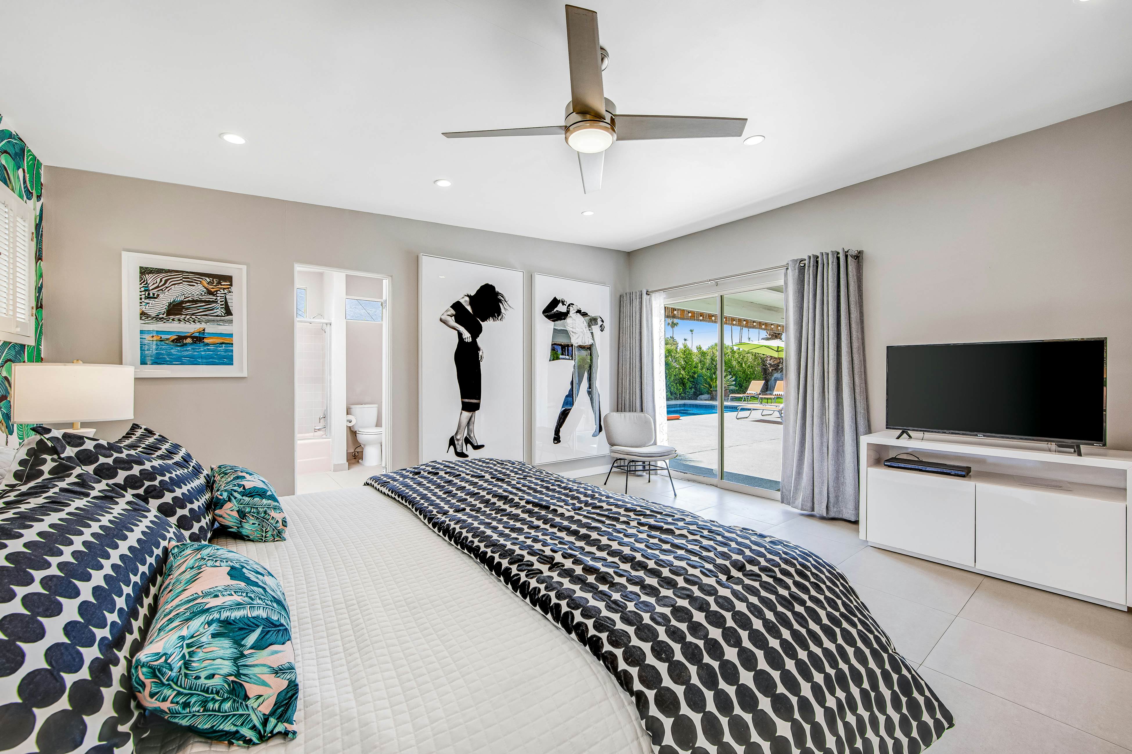 Good Vibrations - 966