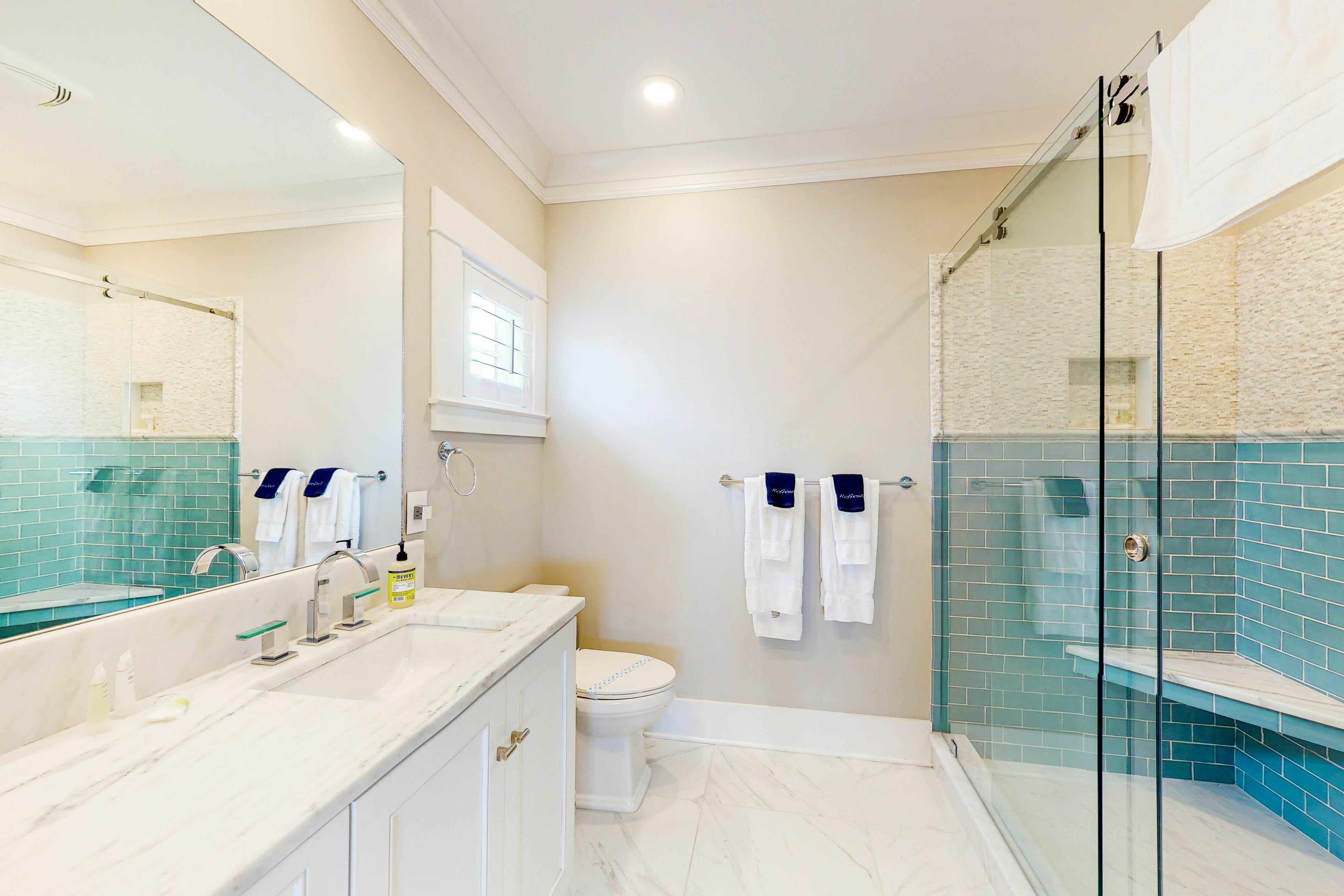 Ballentine Cottage 6 BD Edisto Beach, SC Vacation Rental Vacasa