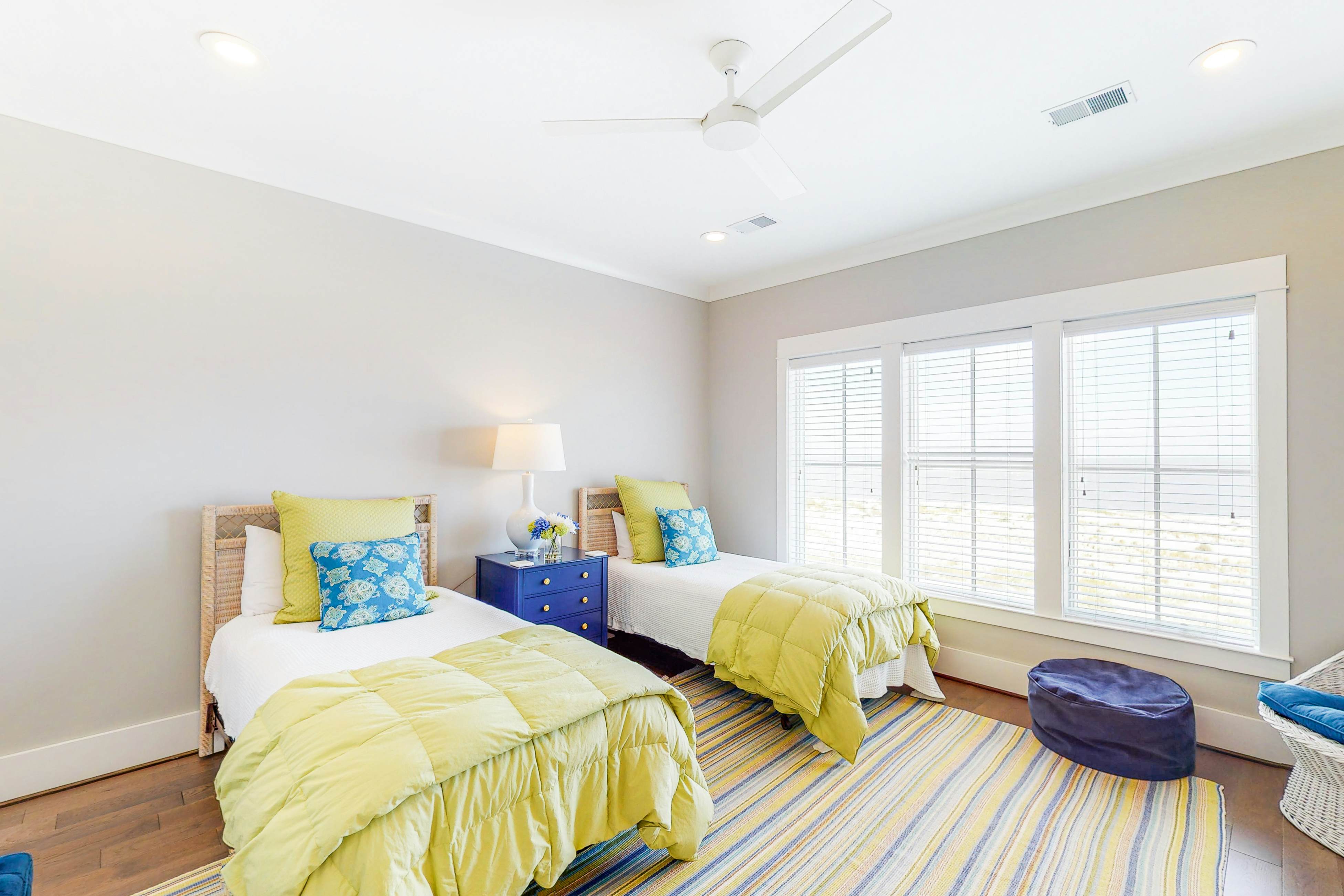 Ballentine Cottage 6 BD Edisto Beach, SC Vacation Rental Vacasa