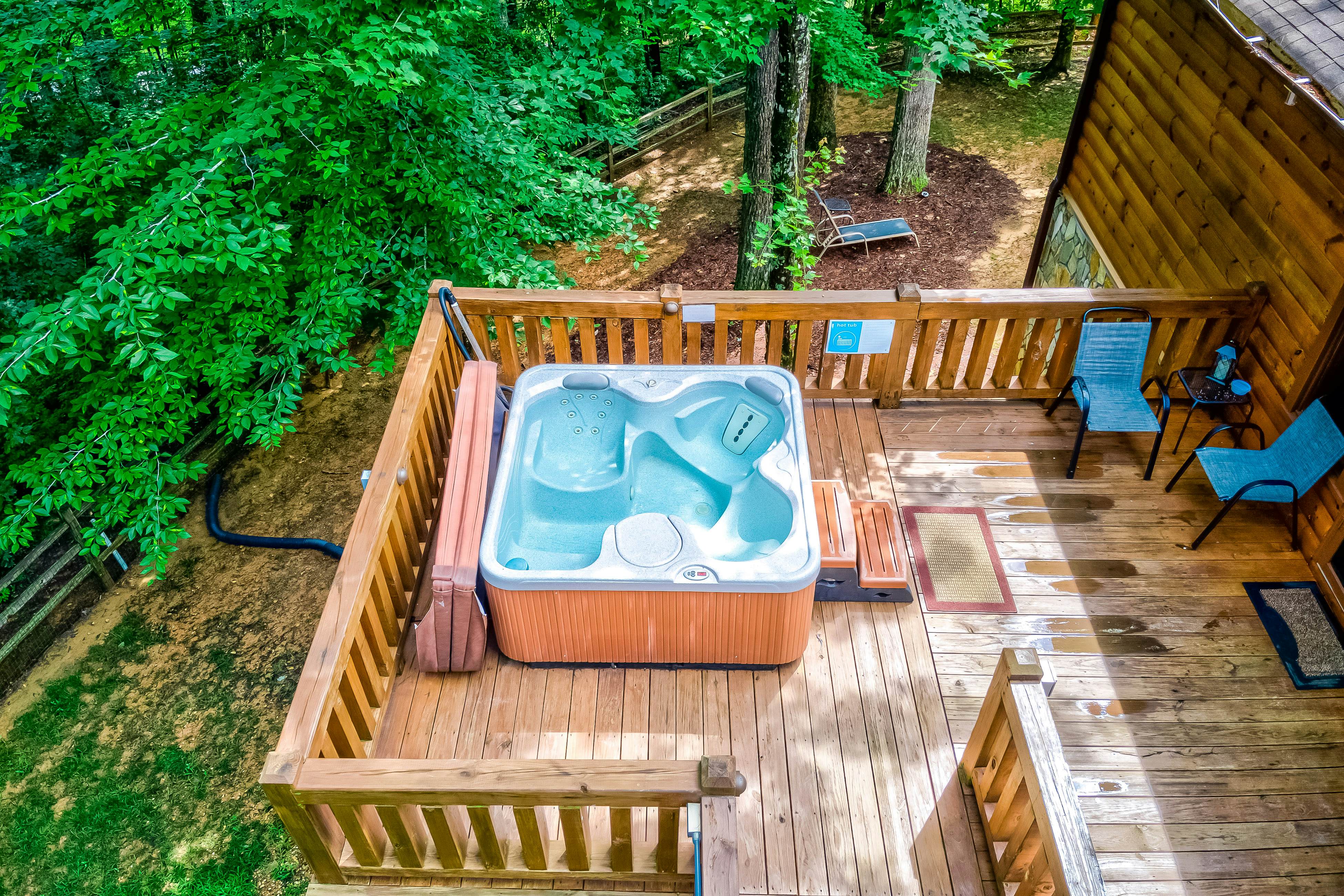 Aska Woodlands 2 BD Blue Ridge, GA Vacation Rental Vacasa