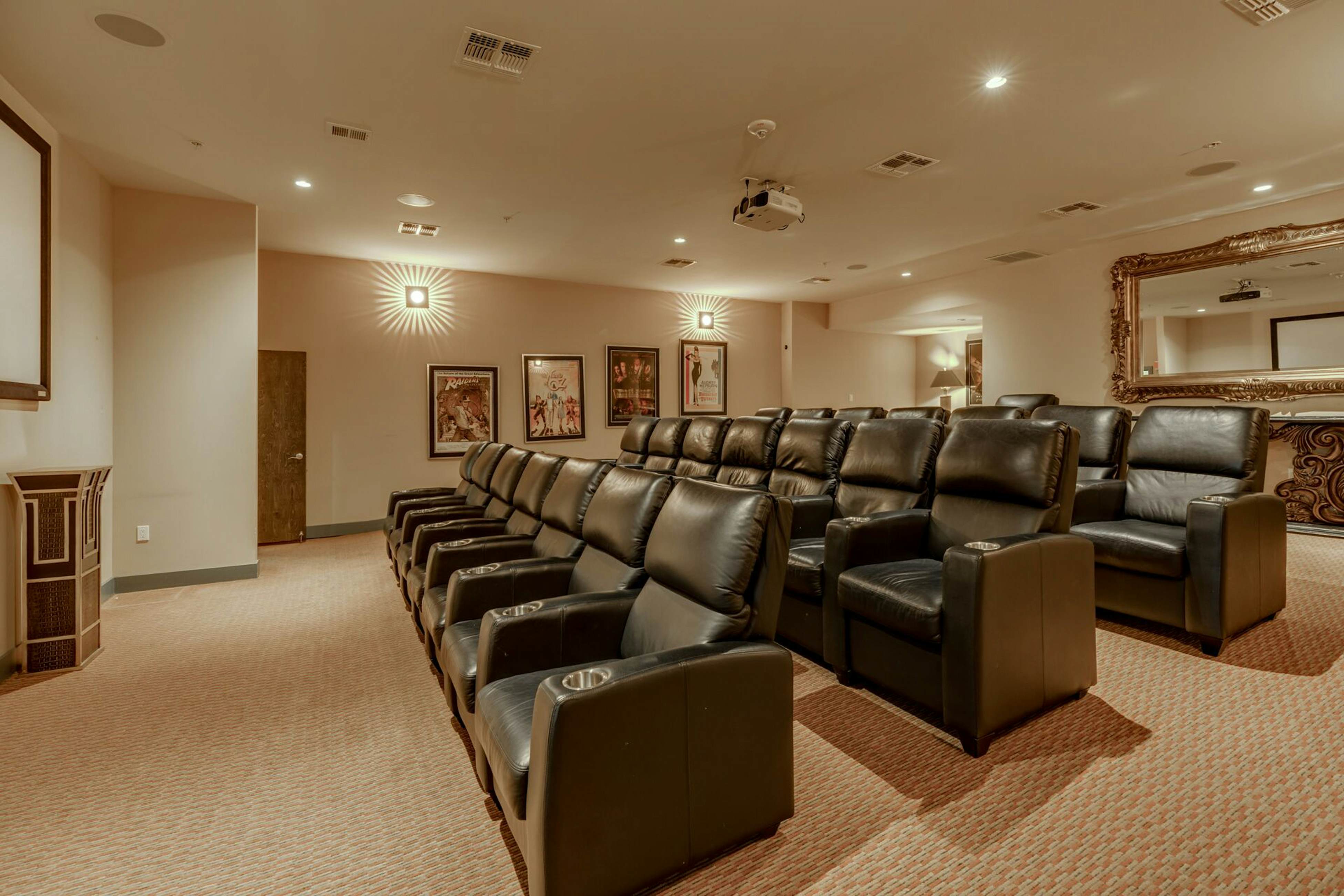 Emerald By the Sea #1302