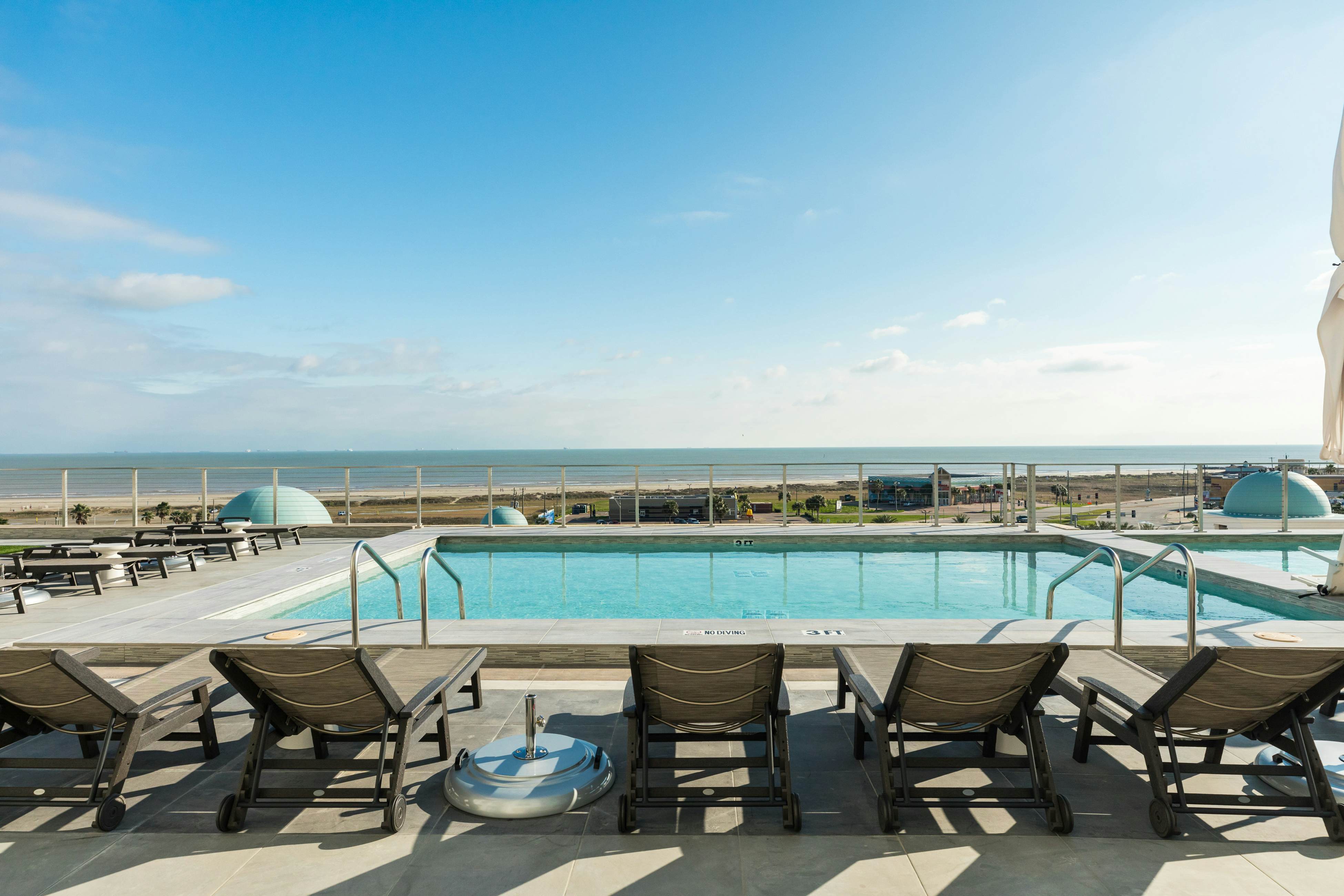 Emerald By the Sea #1302