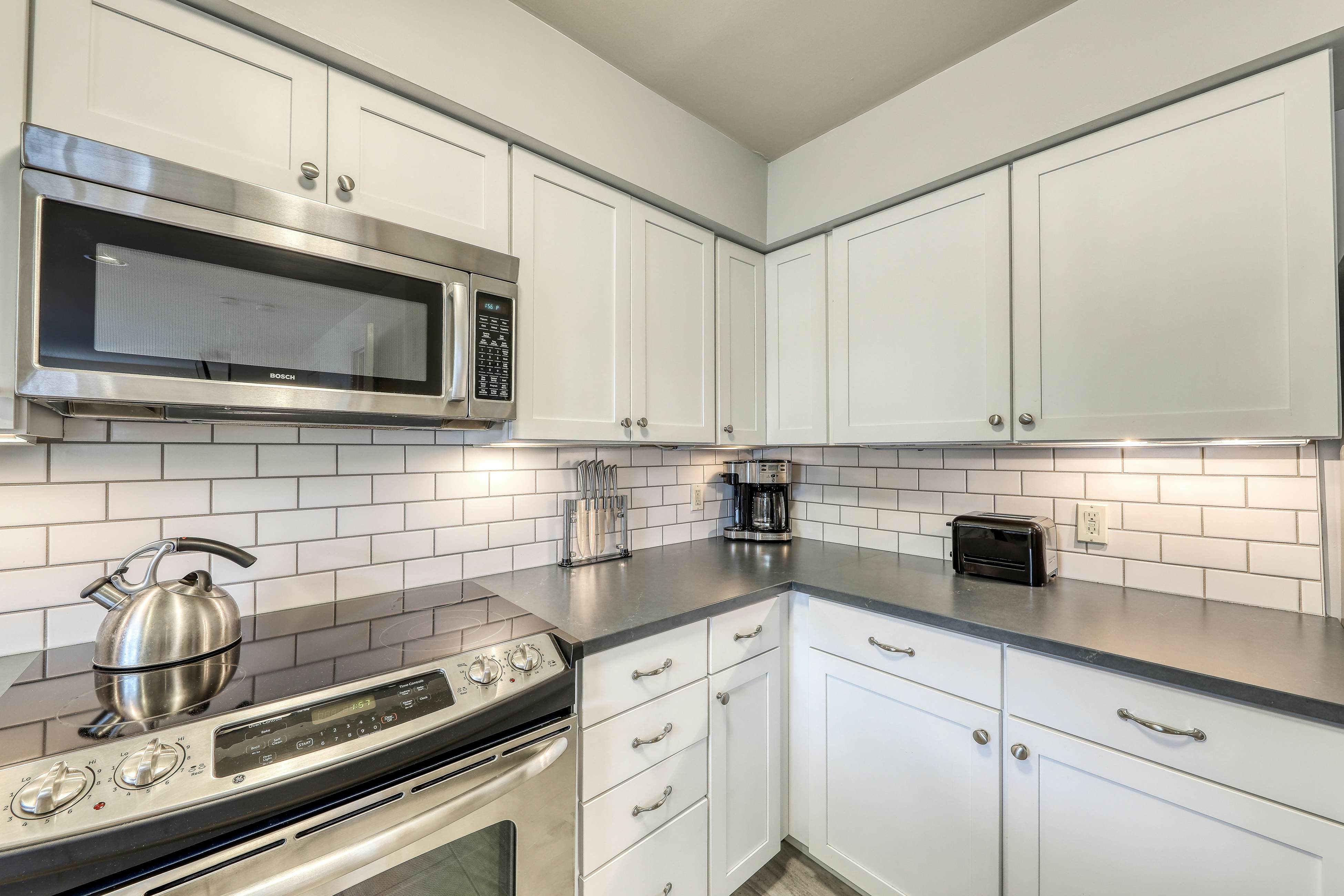 Cozy Stowe Village Retreat