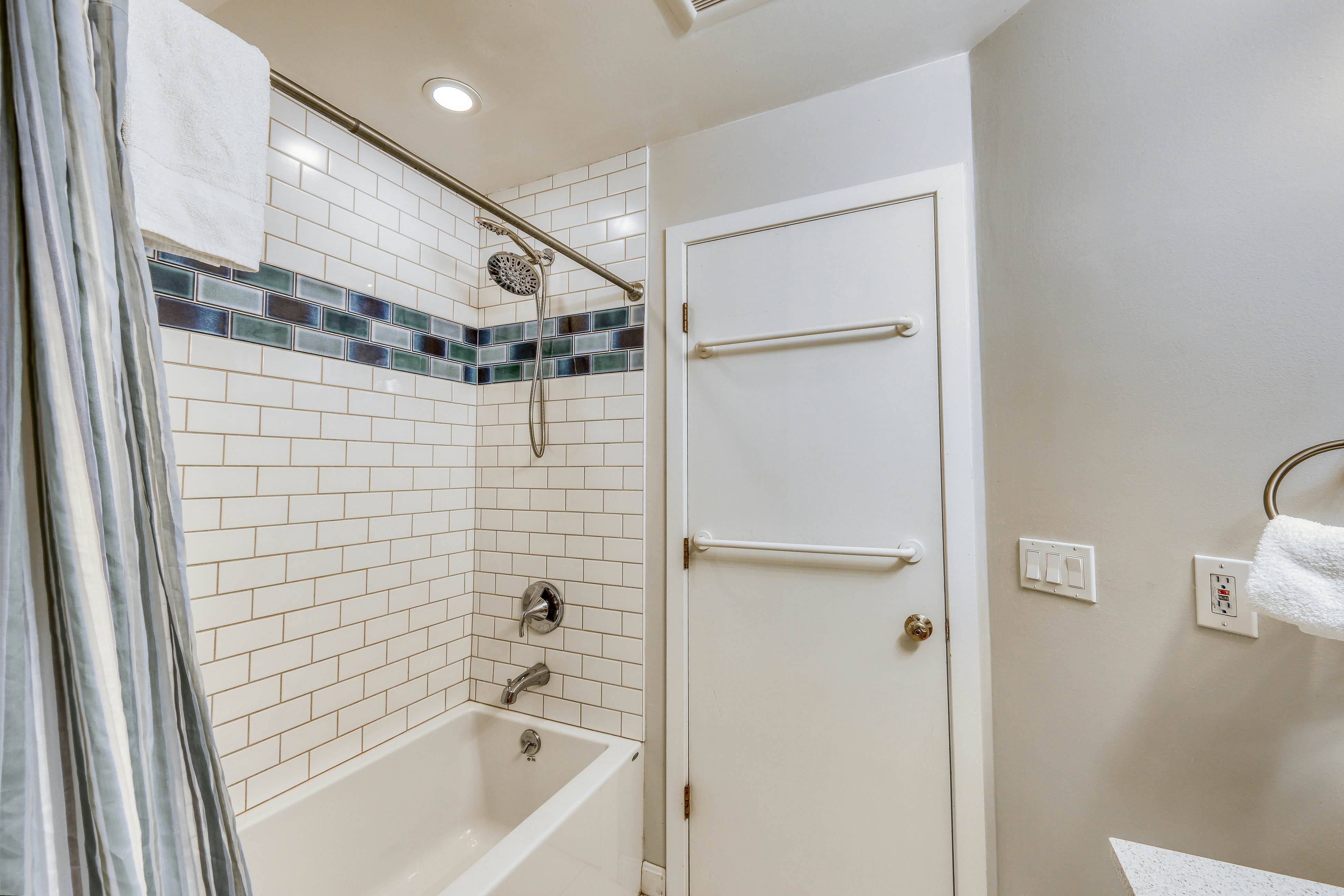 Cozy Stowe Village Retreat