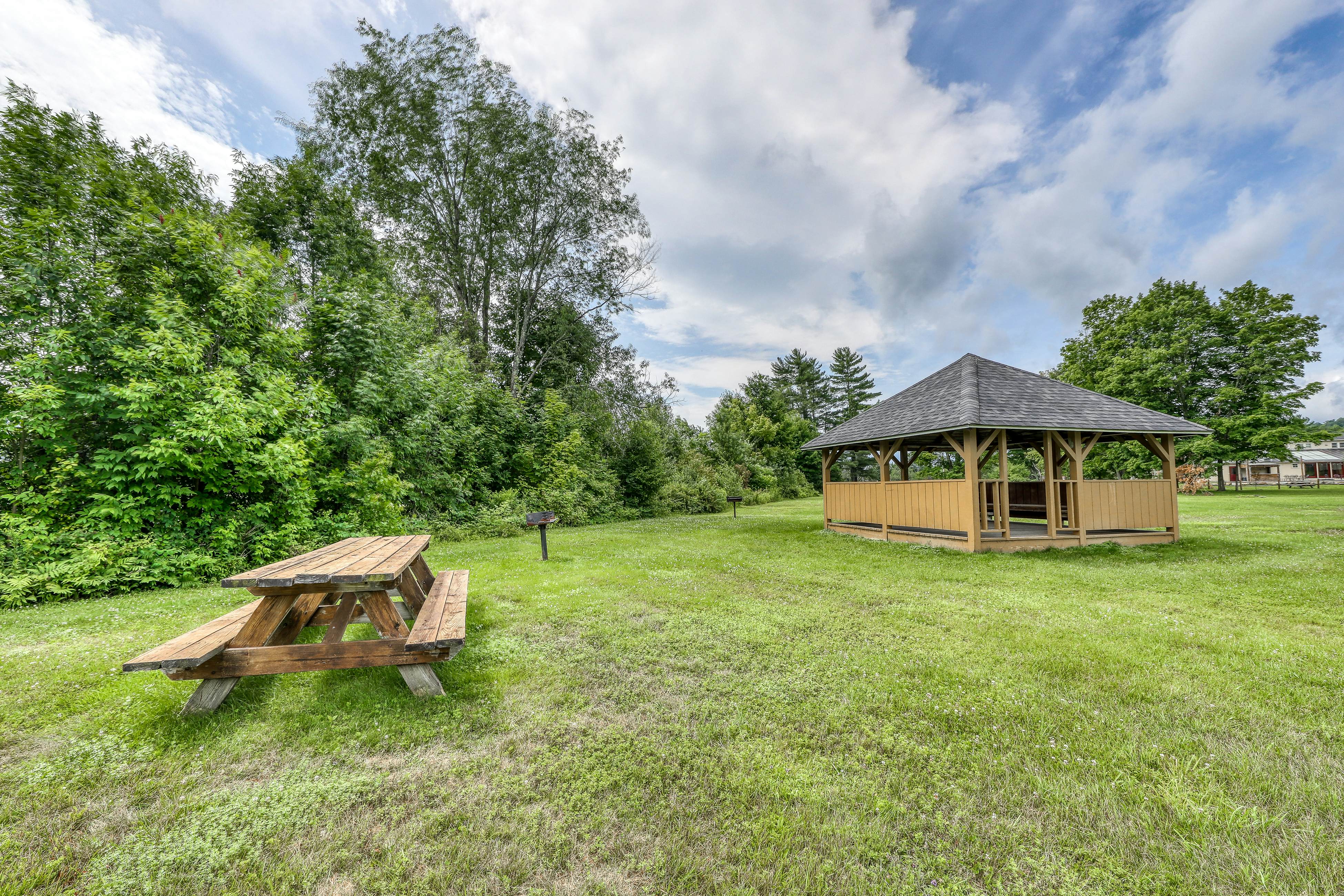 Mountainside Resort F401