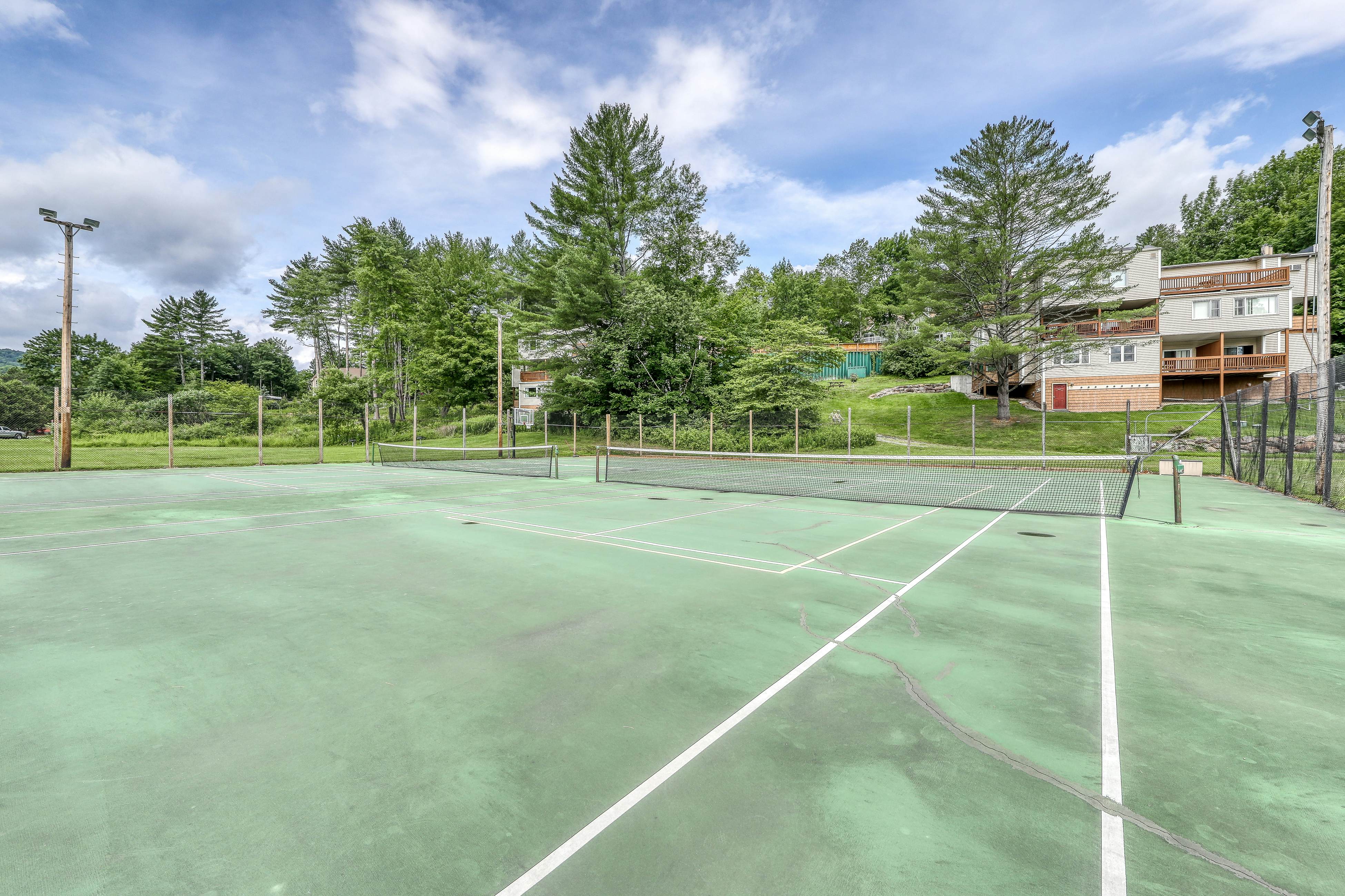 Mountainside Resort H203