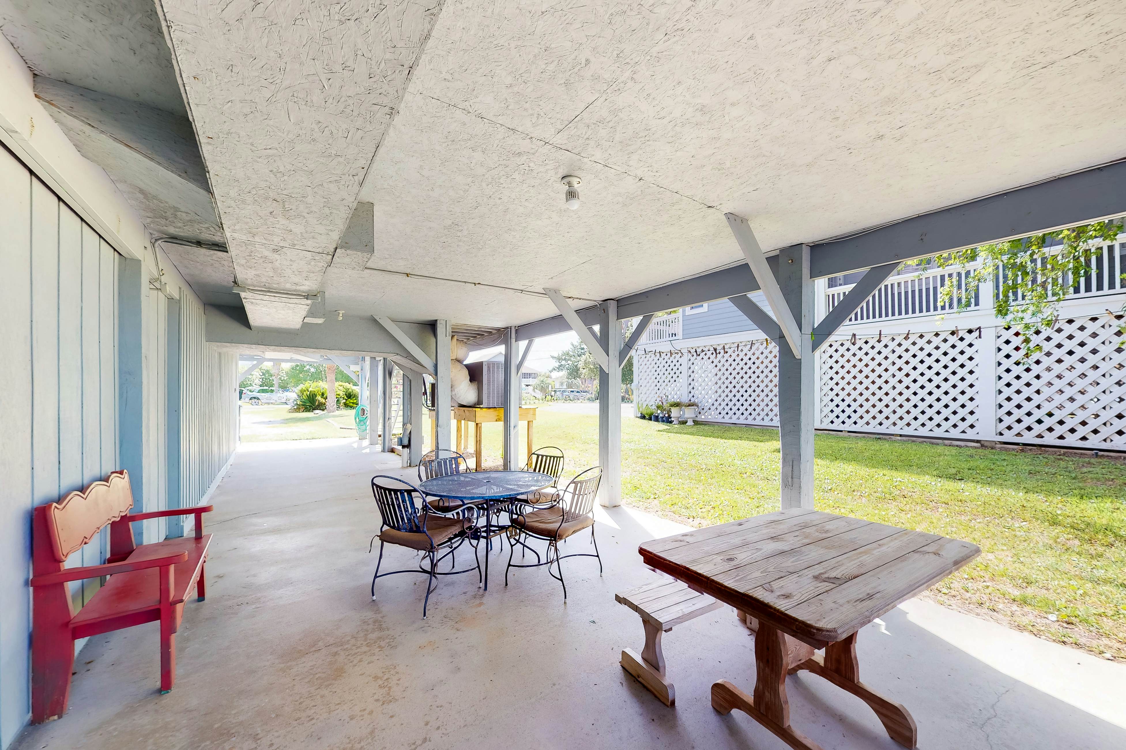 Sunset On The Sound - B Side