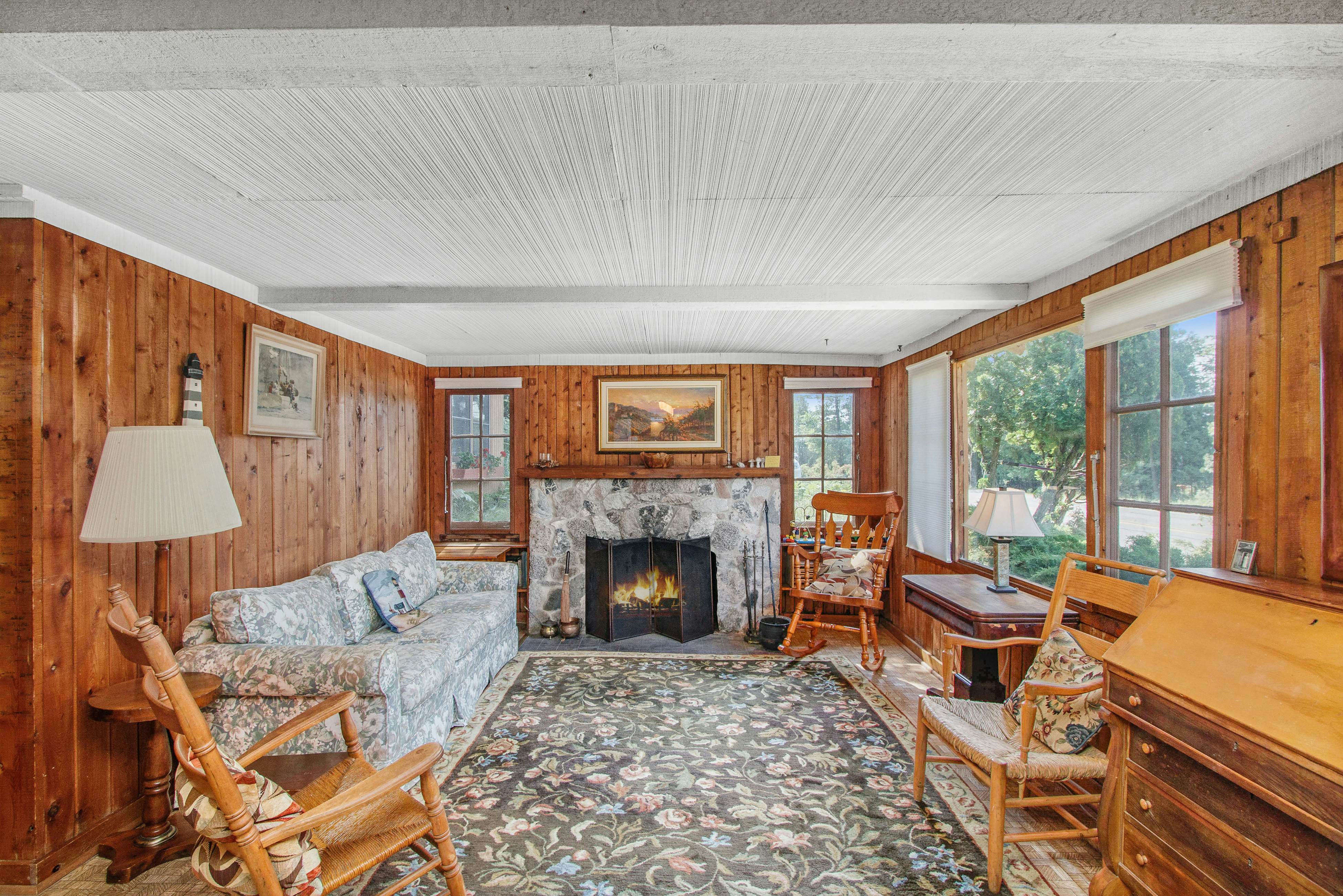 Cedar Cot & Cedar Tot