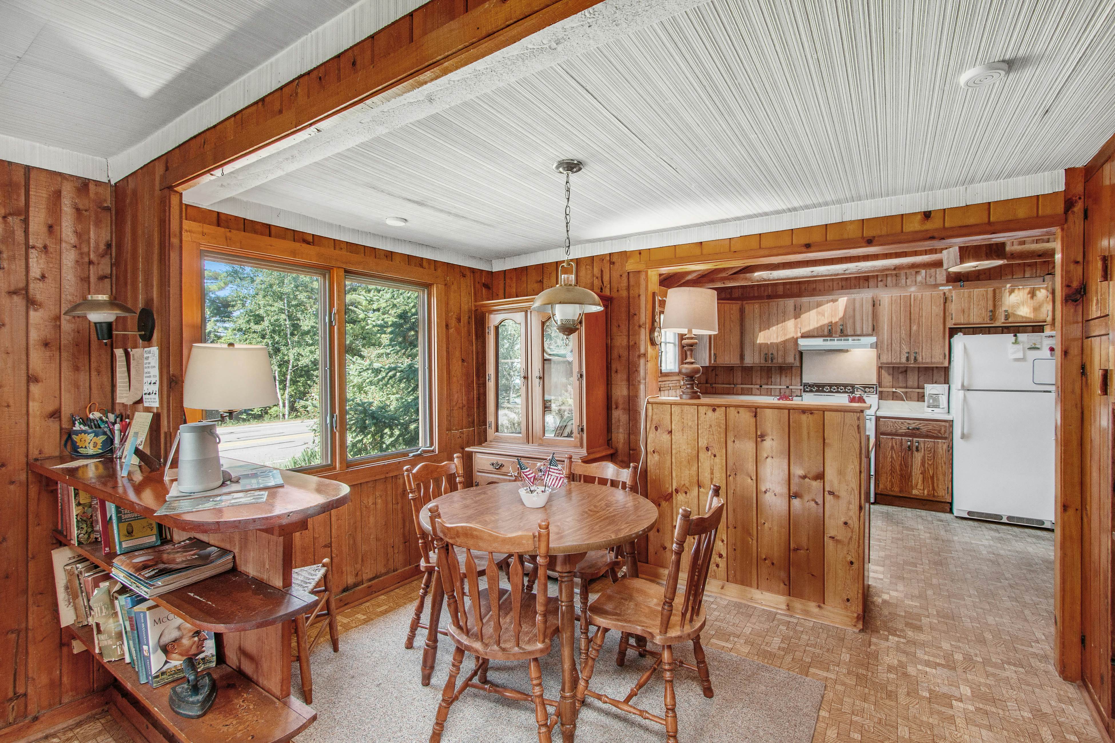 Cedar Cot & Cedar Tot